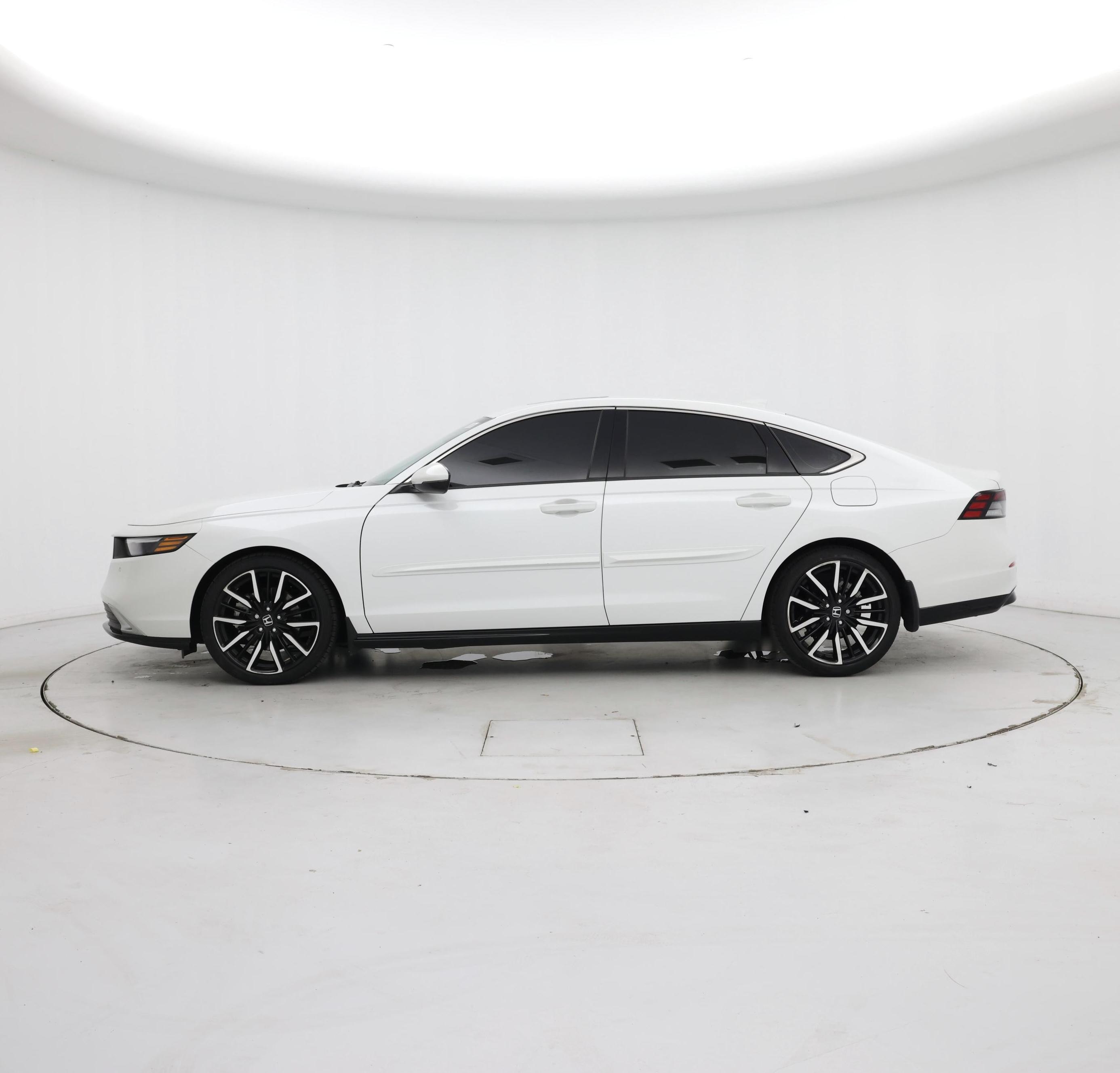 Thumbnail: 2023 Honda Accord - 3