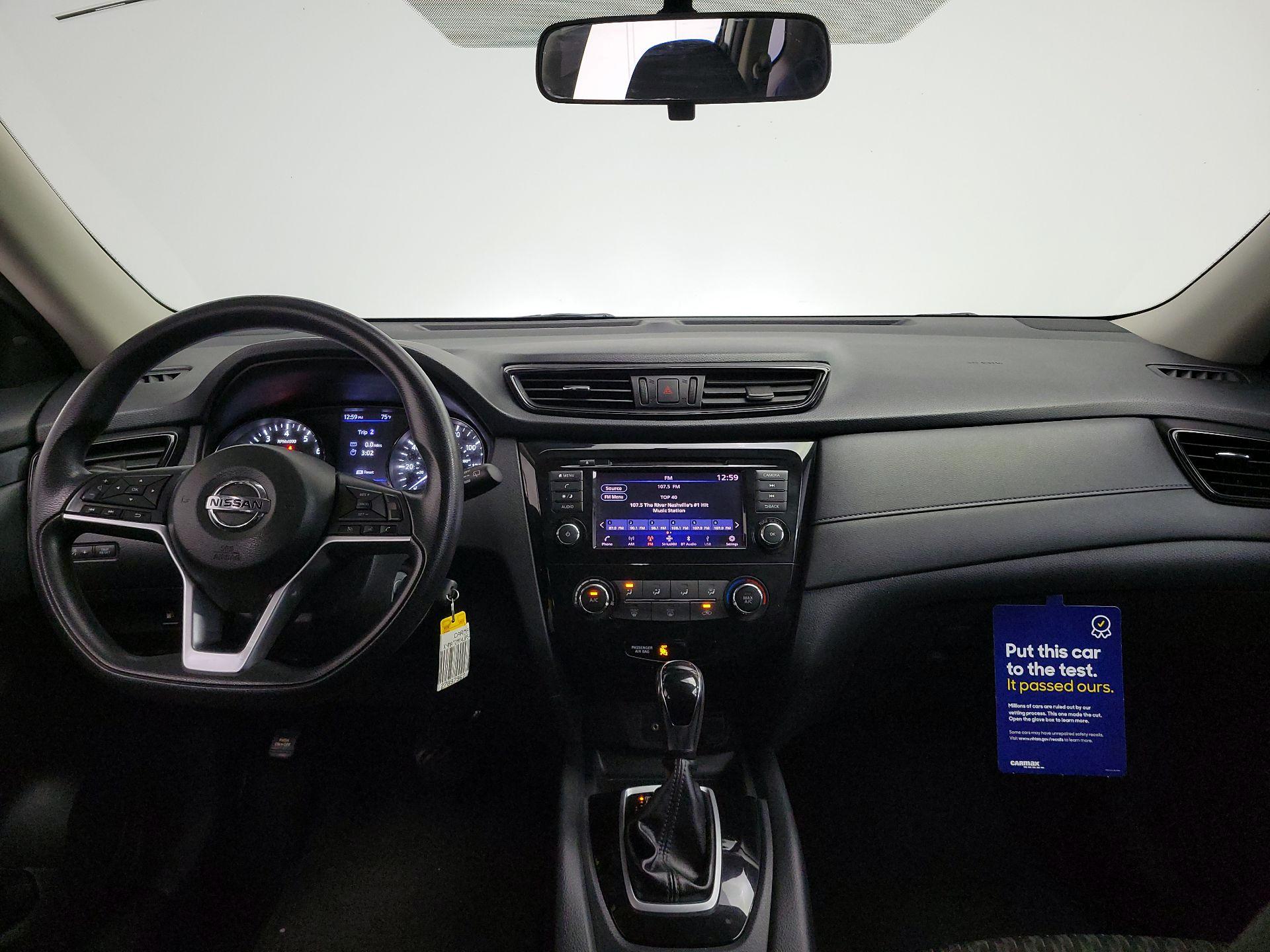 Thumbnail: 2018 Nissan Rogue - 9