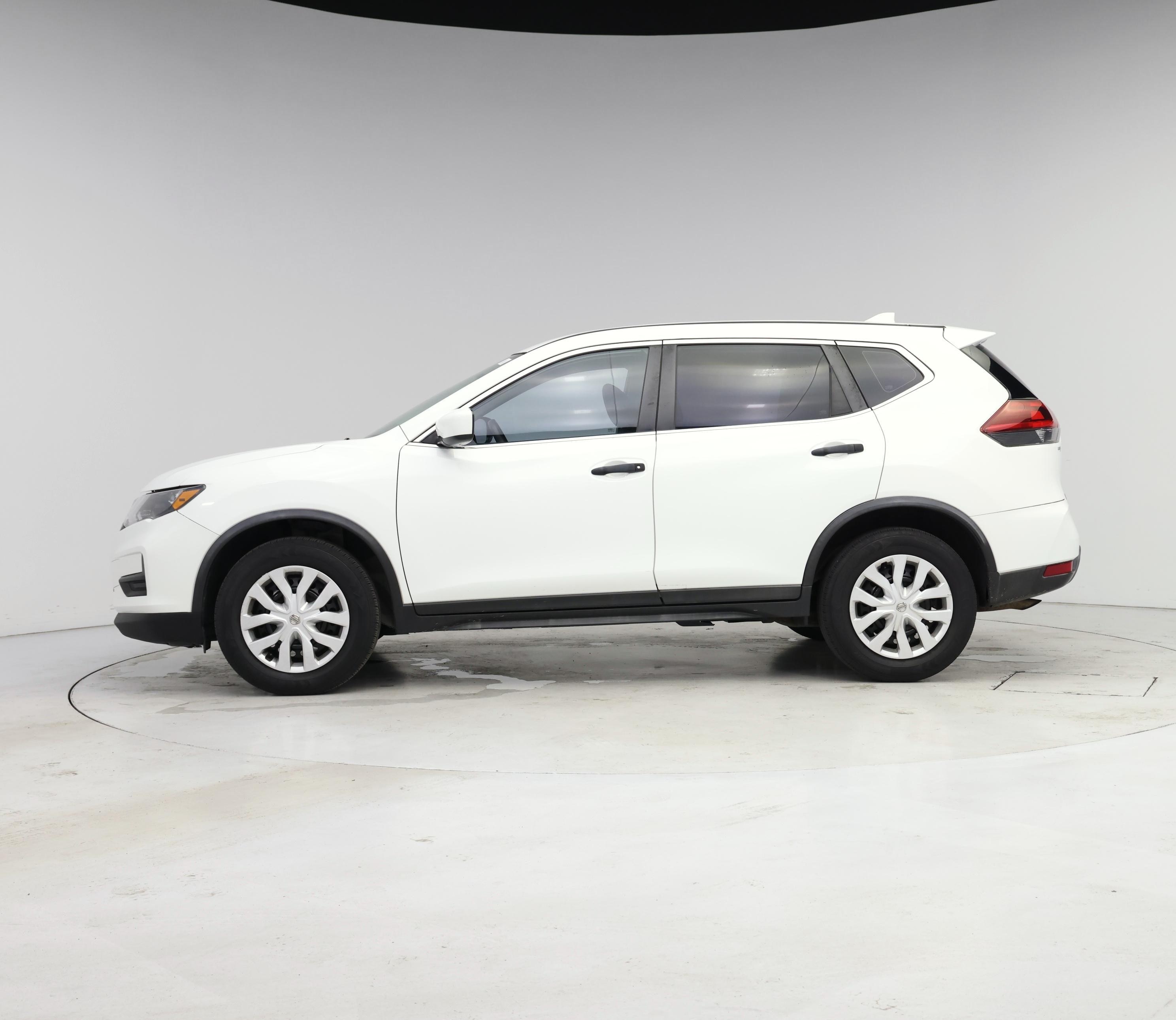 Thumbnail: 2018 Nissan Rogue - 3