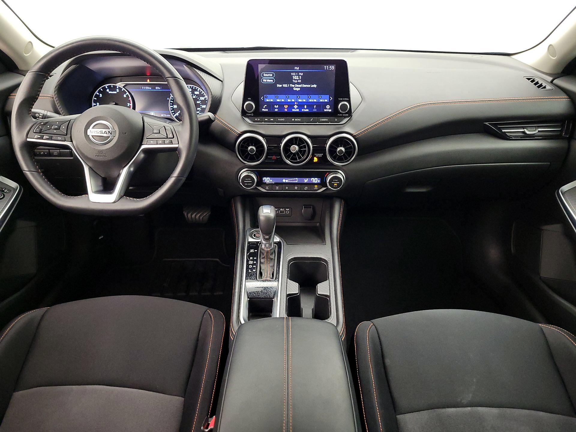 Thumbnail: 2020 Nissan Sentra - 9