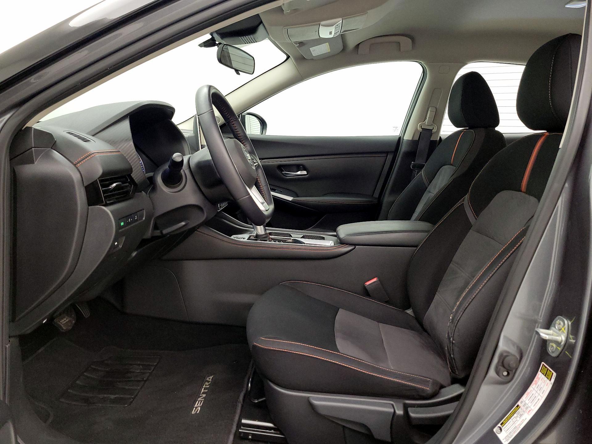 Thumbnail: 2020 Nissan Sentra - 11
