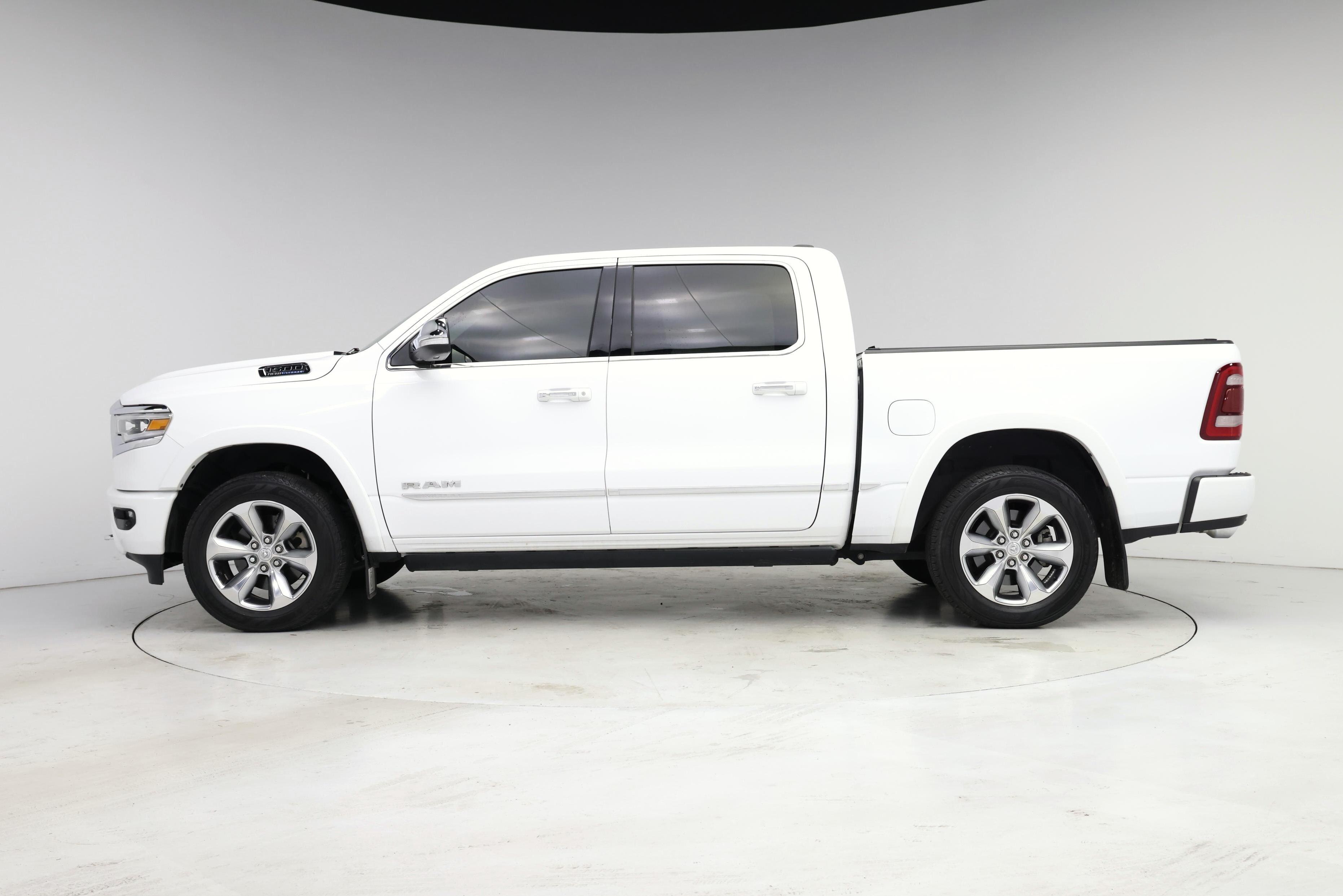 Thumbnail: 2022 RAM 1500 - 3