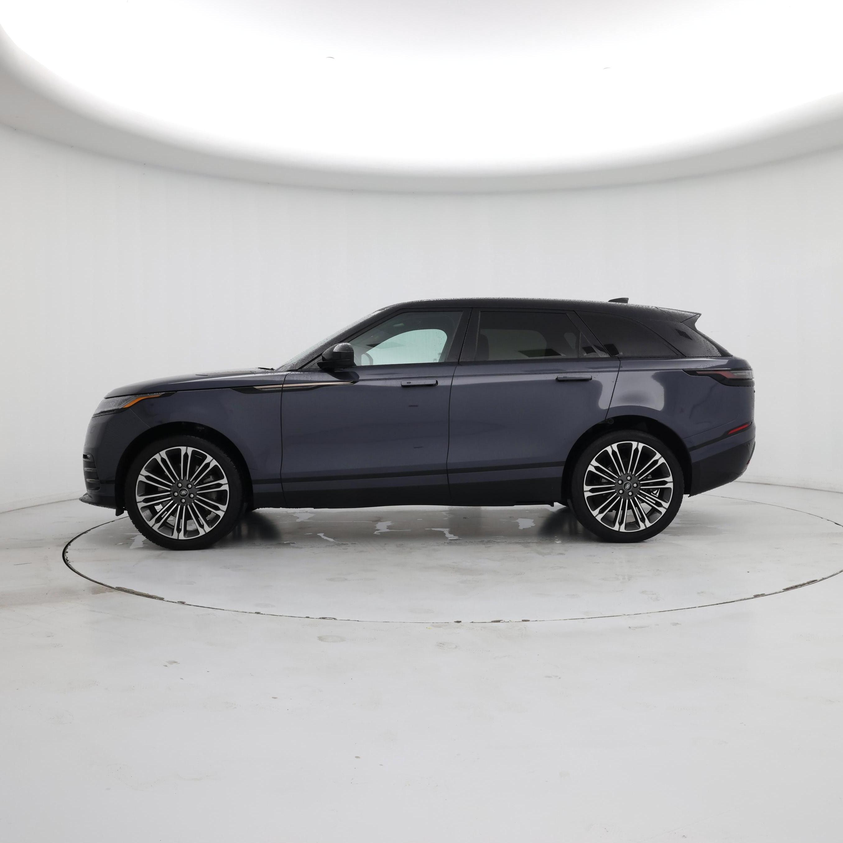 Thumbnail: 2024 Land Rover Range Rover Velar - 3