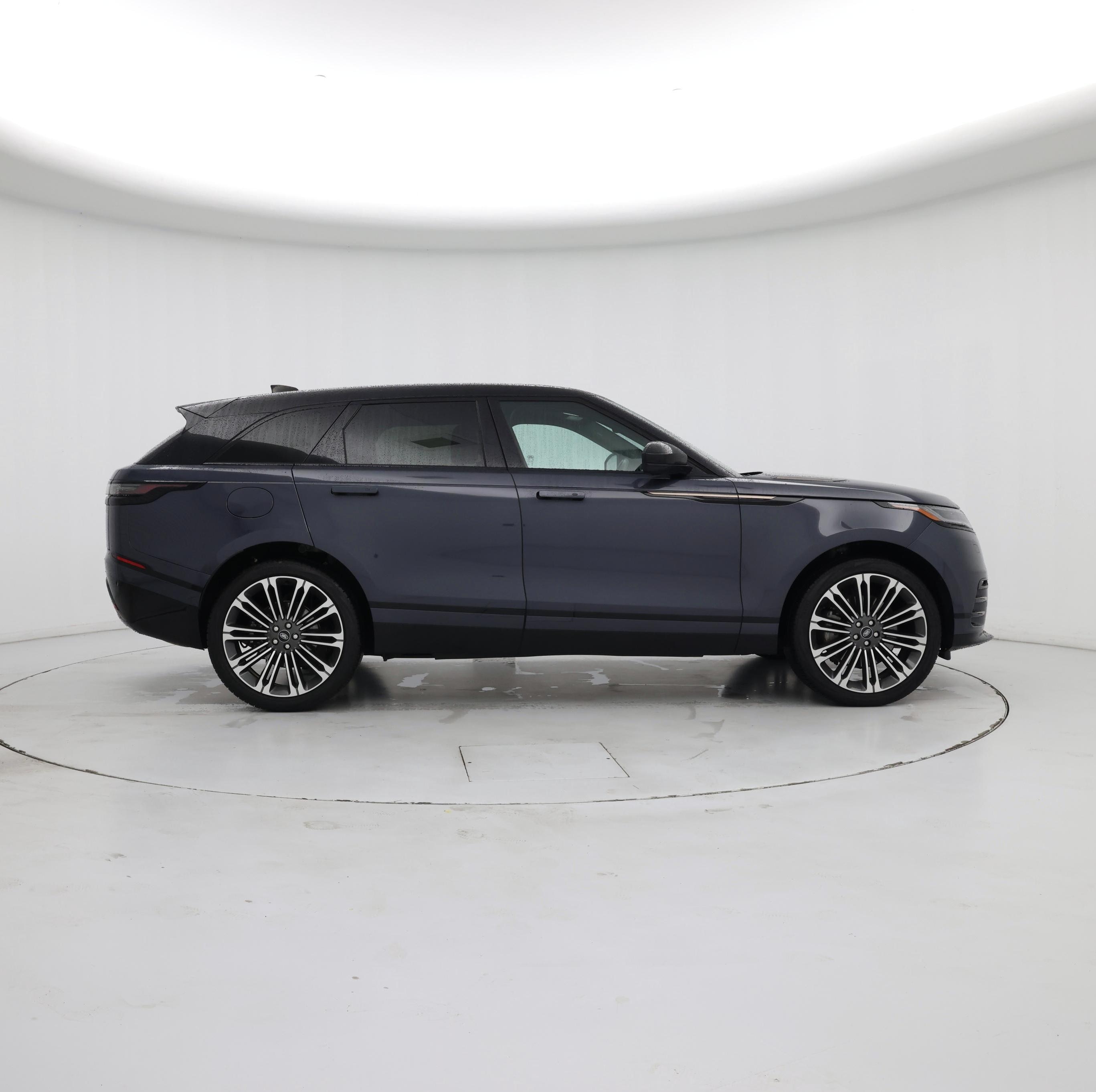 Thumbnail: 2024 Land Rover Range Rover Velar - 7