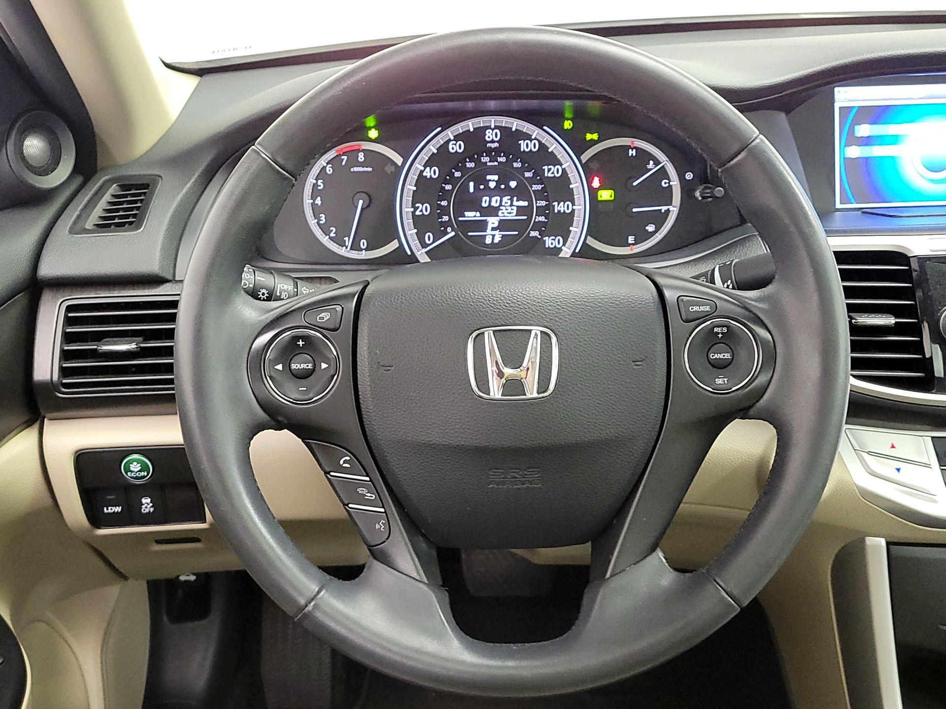 Thumbnail: 2015 Honda Accord - 10