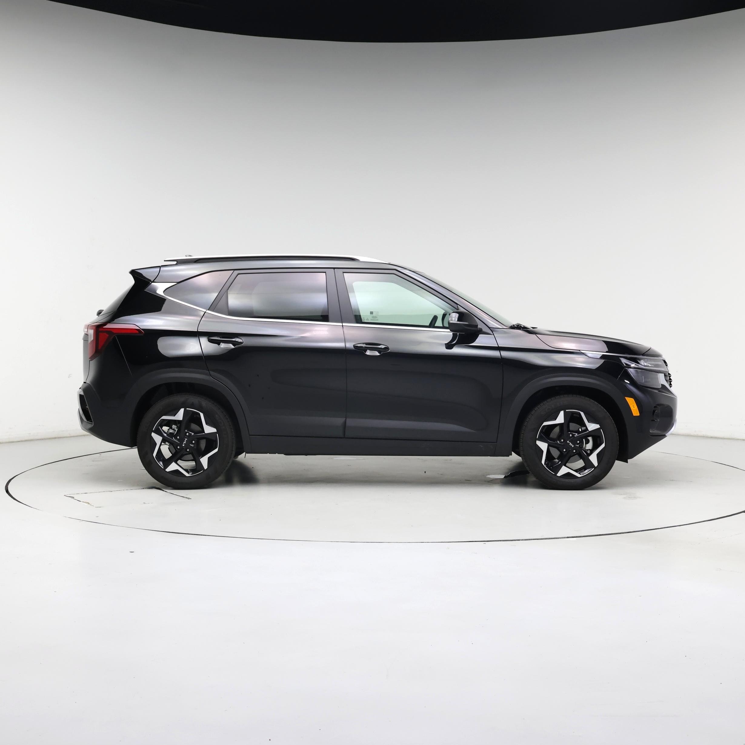 Thumbnail: 2025 Kia Seltos - 7