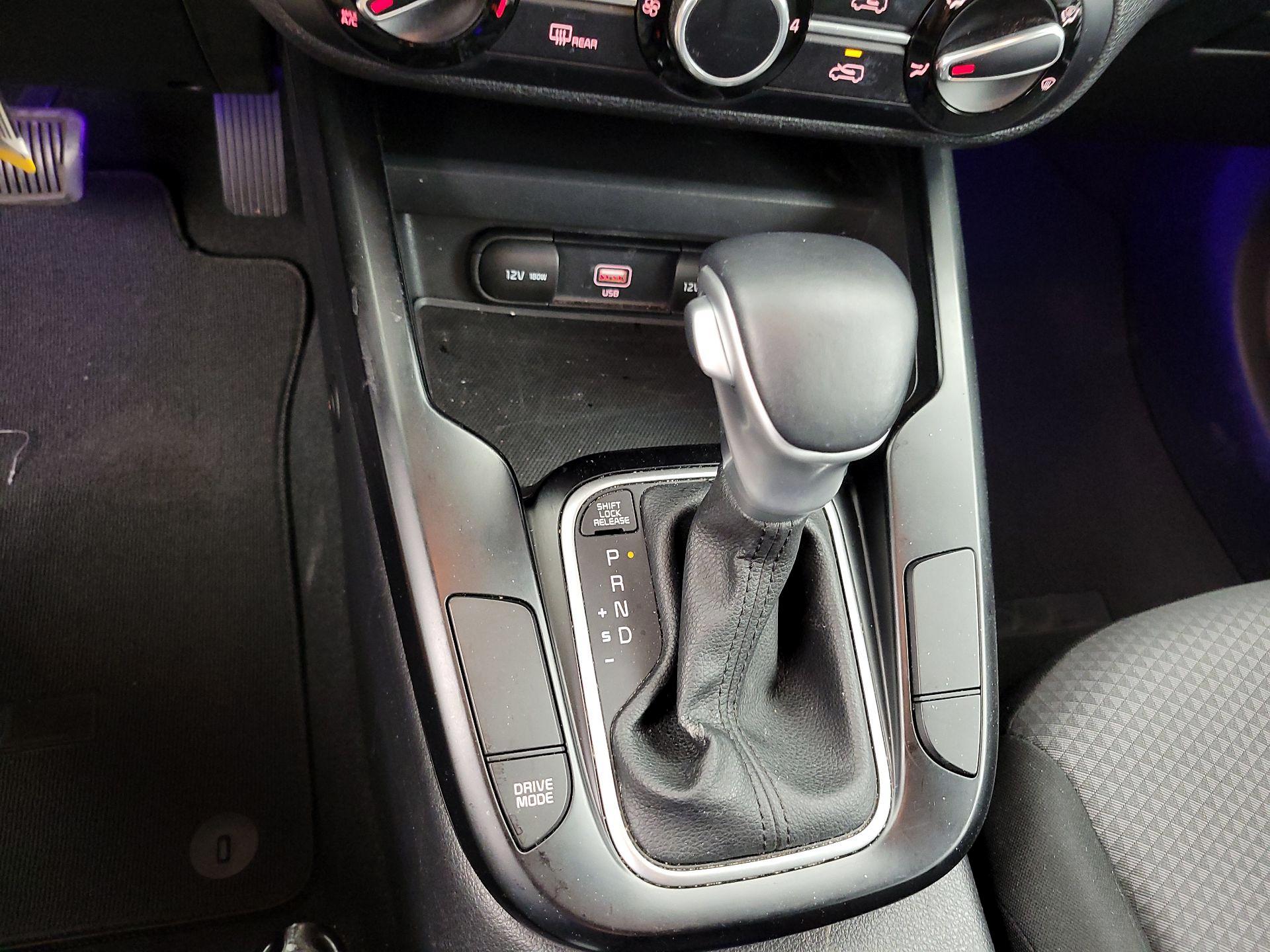 Thumbnail: 2021 Kia Soul - 17