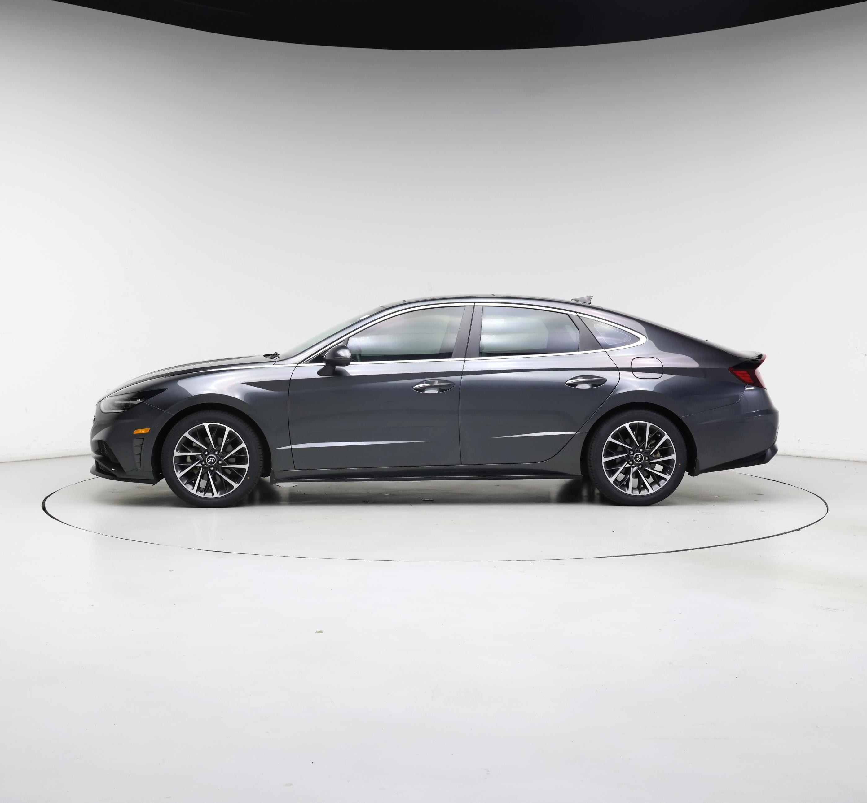 Thumbnail: 2023 Hyundai Sonata - 3