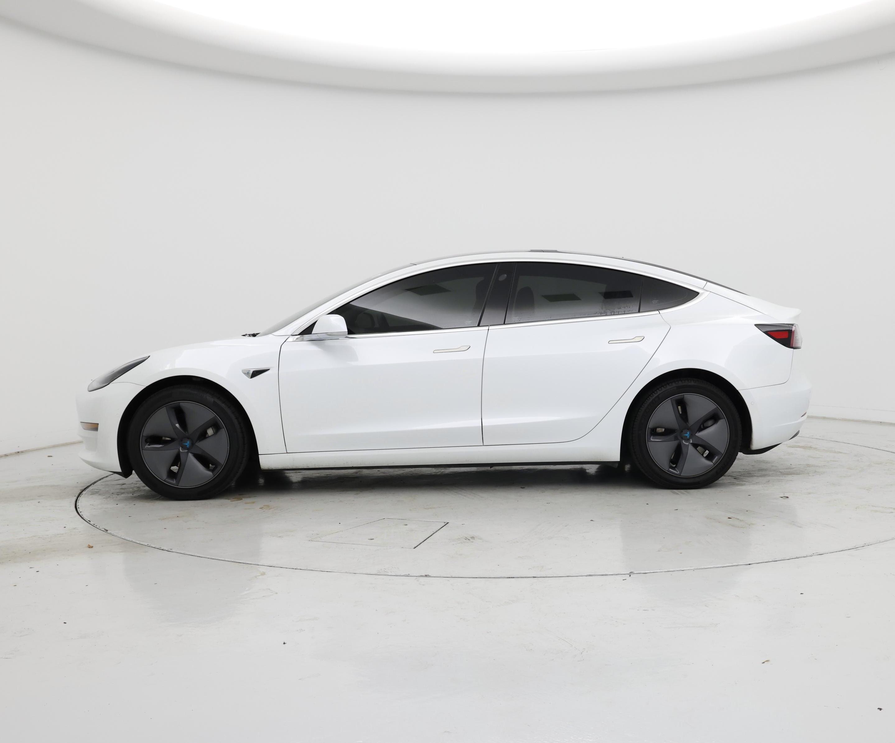 Thumbnail: 2020 Tesla Model 3 - 3