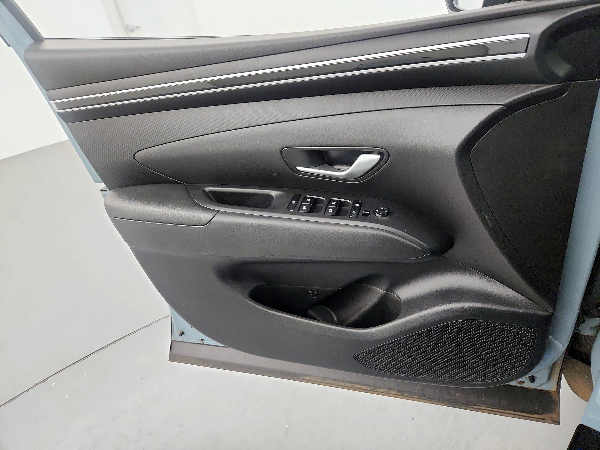 Thumbnail: 2023 Hyundai Santa Cruz - 12