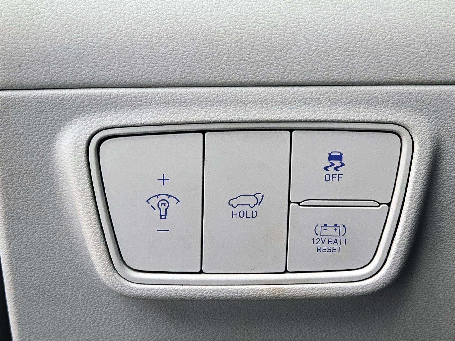 Thumbnail: 2022 Hyundai Tucson - 13