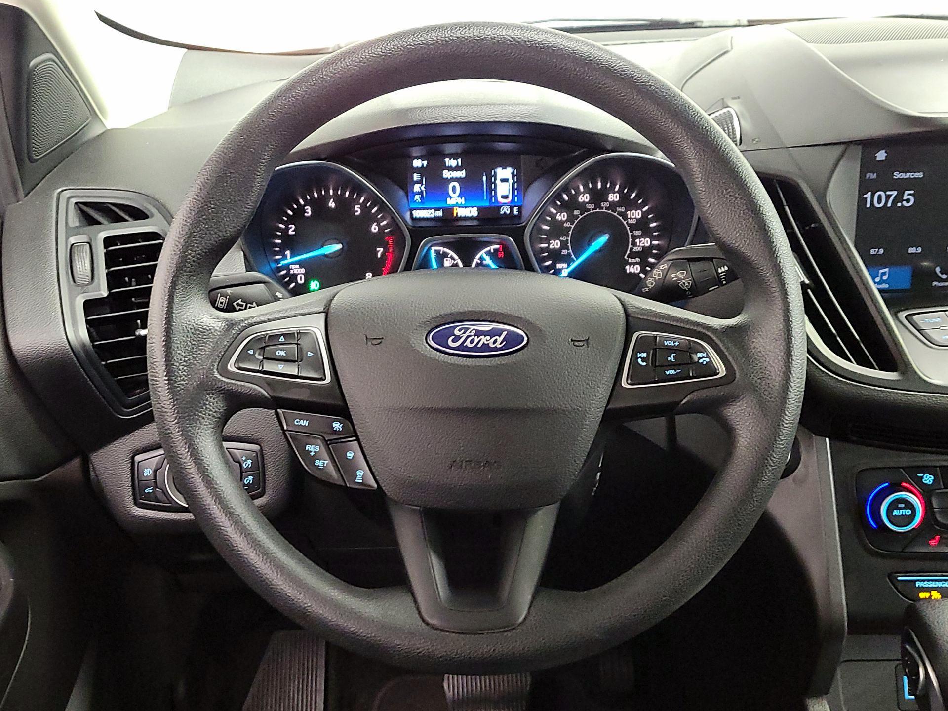 Thumbnail: 2019 Ford Escape - 10