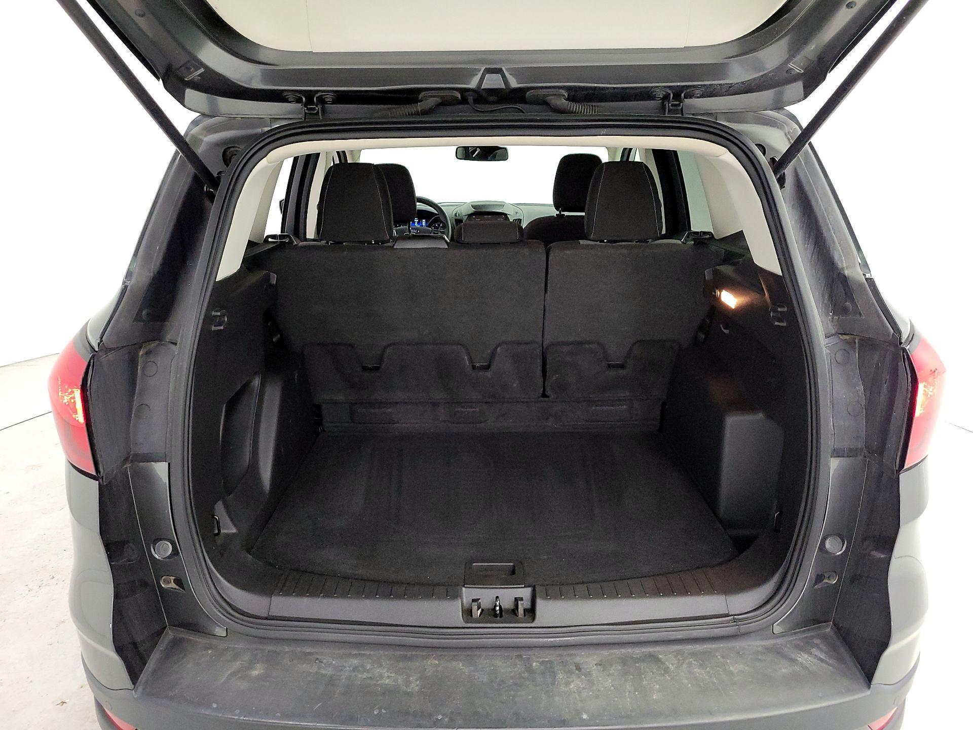 Thumbnail: 2019 Ford Escape - 20
