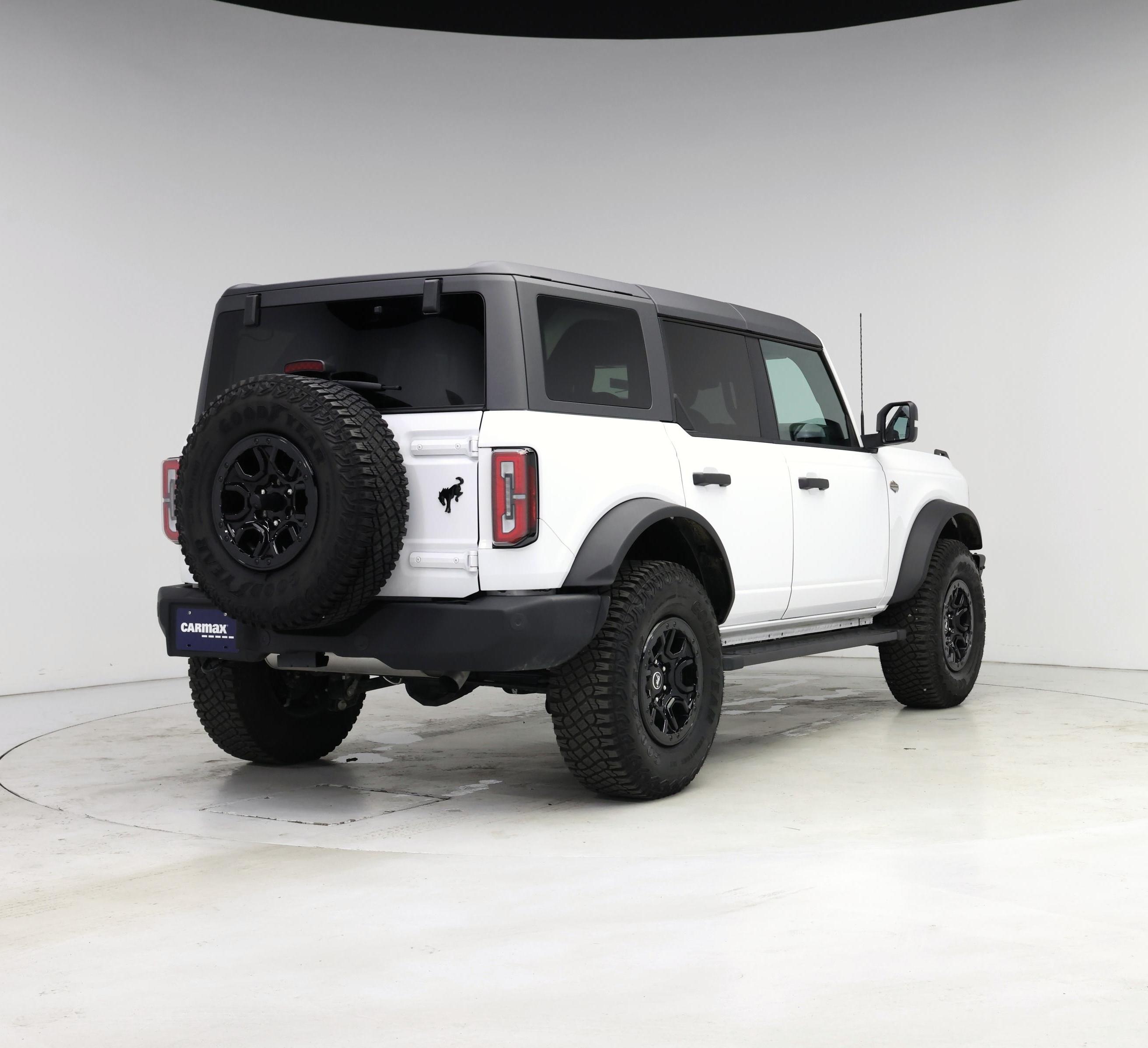Thumbnail: 2024 Ford Bronco - 8