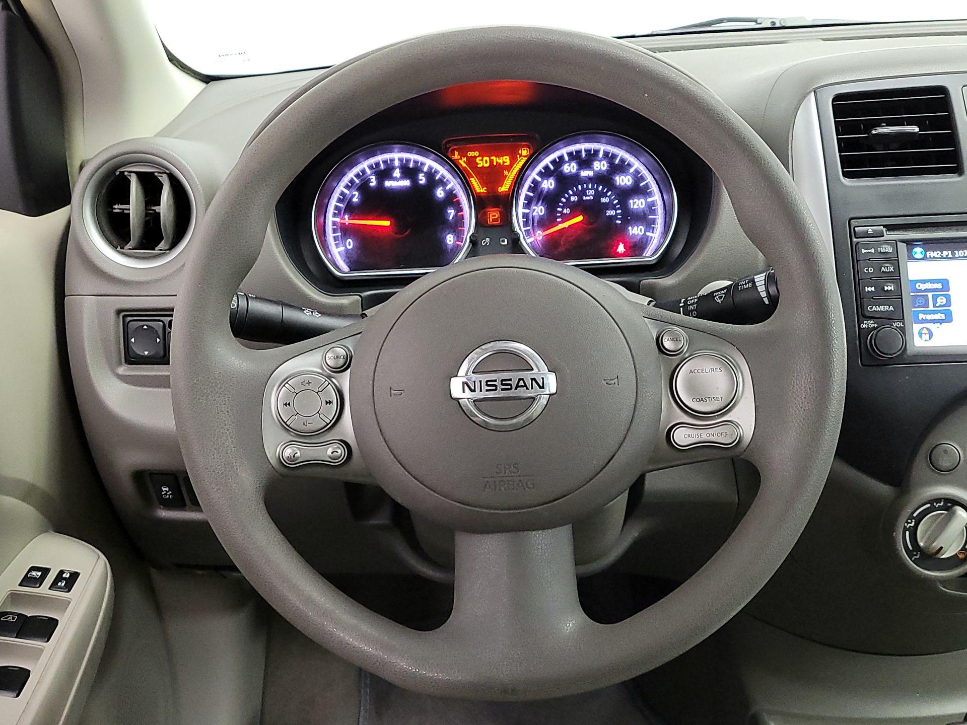 Thumbnail: 2014 Nissan Versa - 10