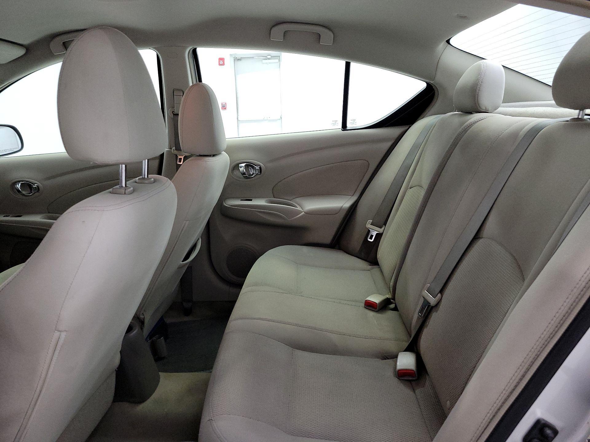 Thumbnail: 2014 Nissan Versa - 20