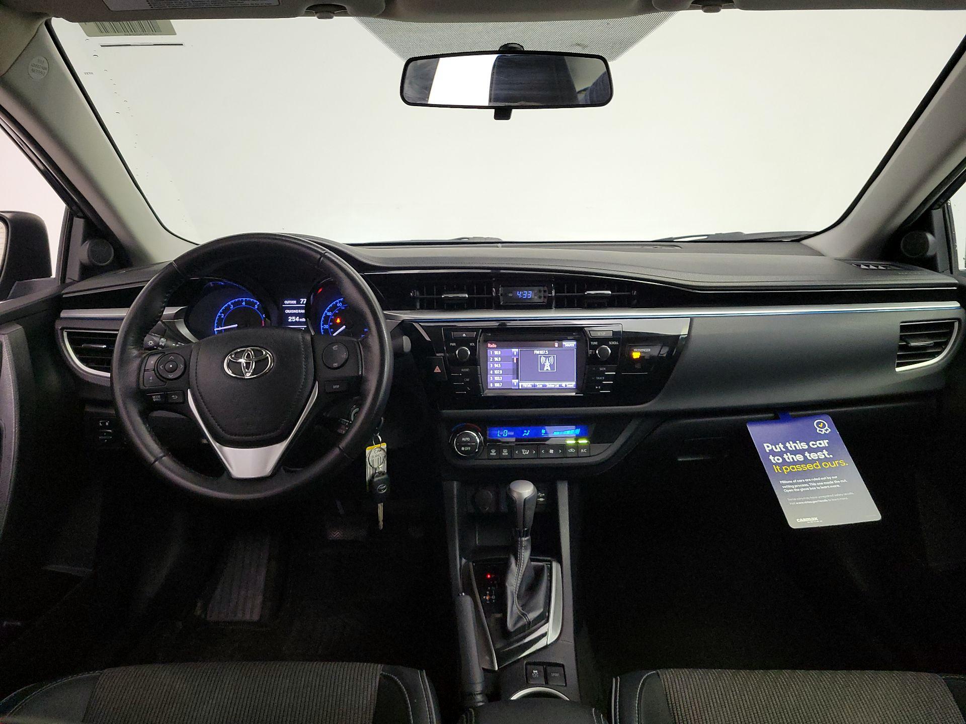 Thumbnail: 2016 Toyota Corolla - 9