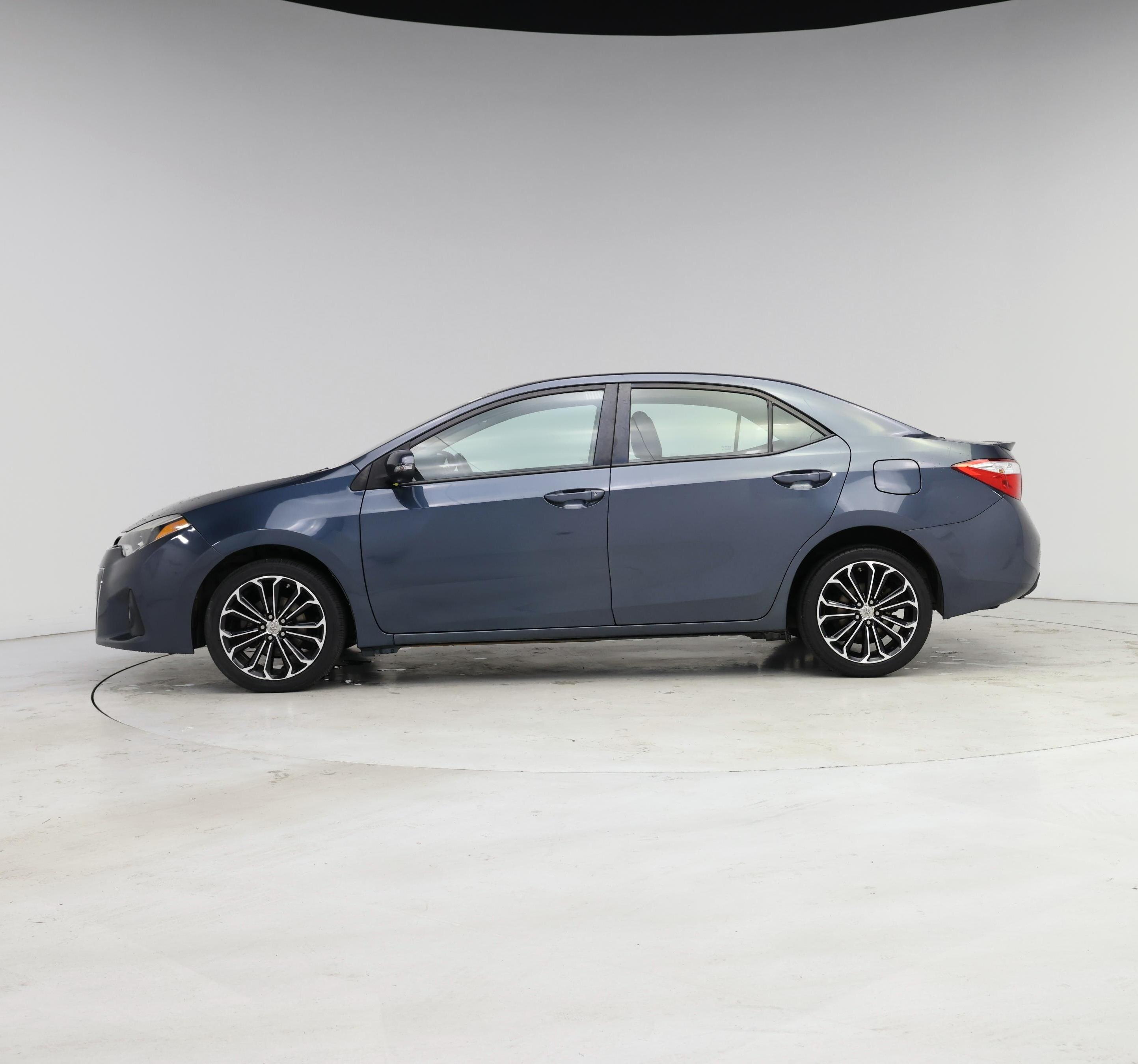 Thumbnail: 2016 Toyota Corolla - 3