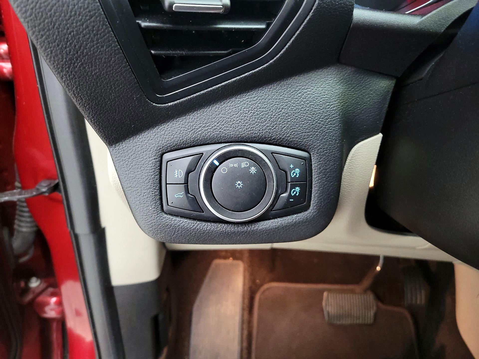 Thumbnail: 2018 Ford Escape - 13