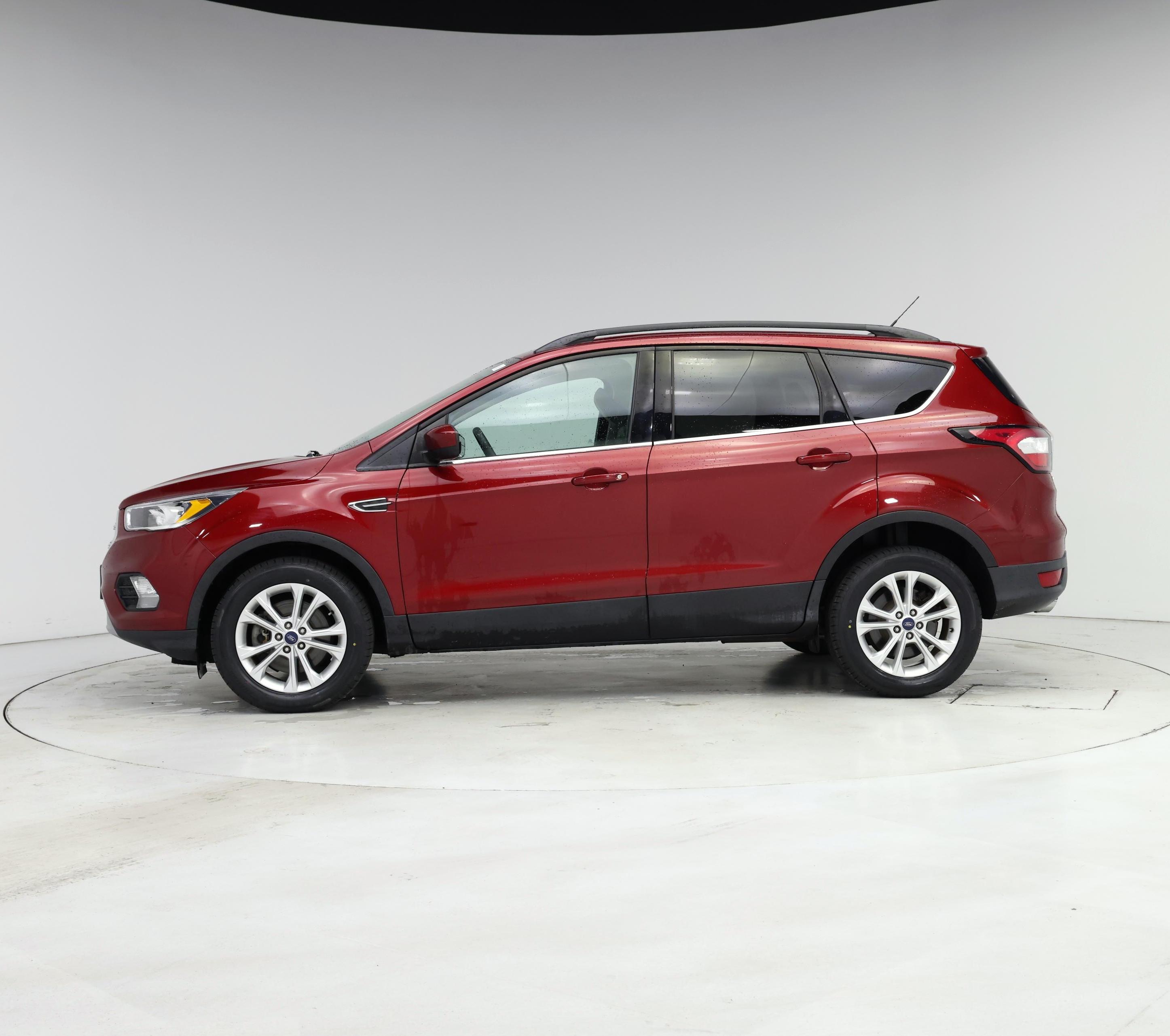Thumbnail: 2018 Ford Escape - 3