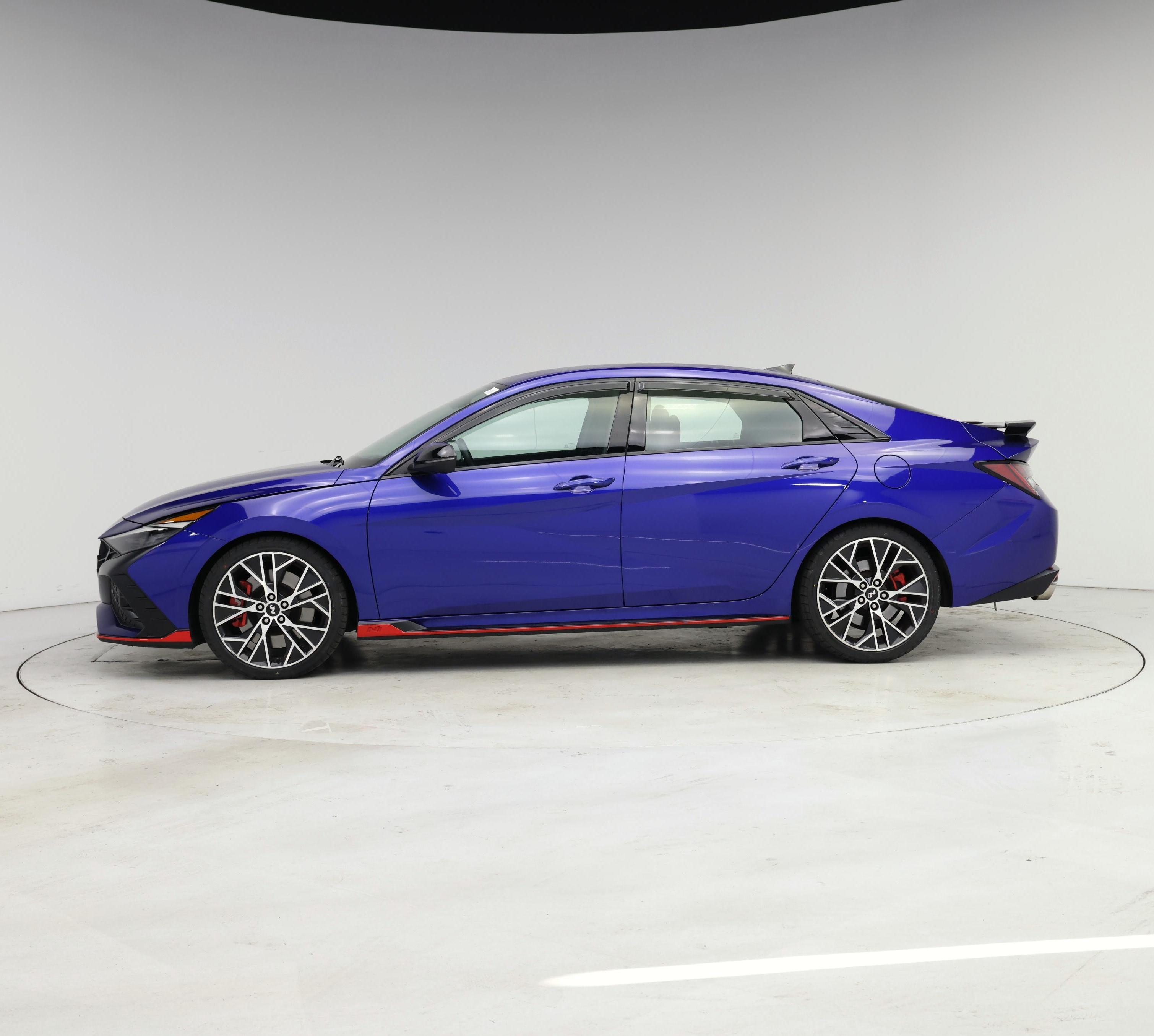 Thumbnail: 2023 Hyundai Elantra - 3