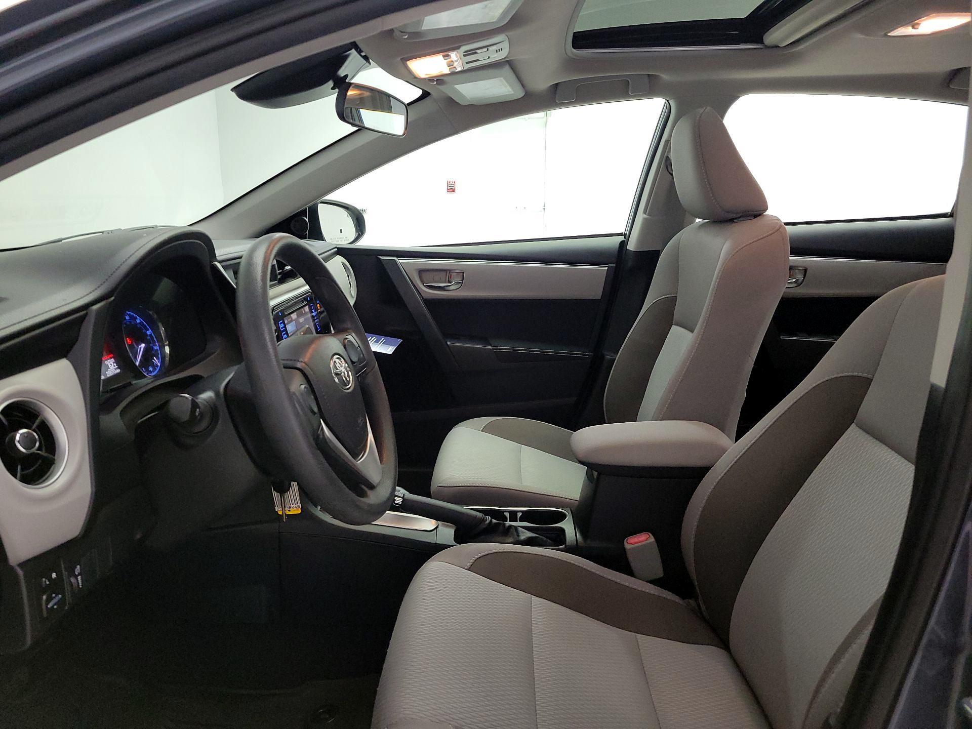 Thumbnail: 2018 Toyota Corolla - 11