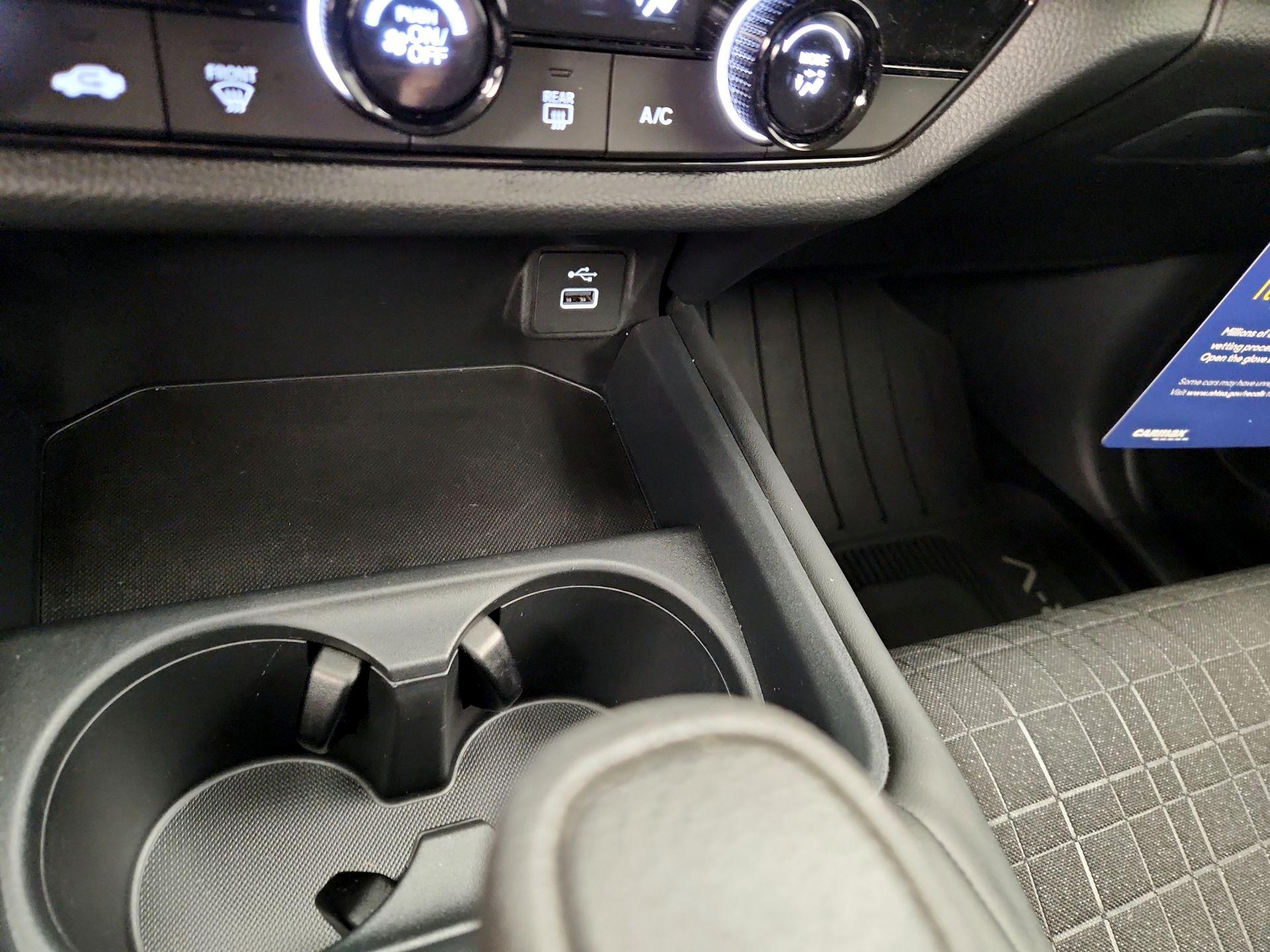 Thumbnail: 2025 Honda HR-V - 17