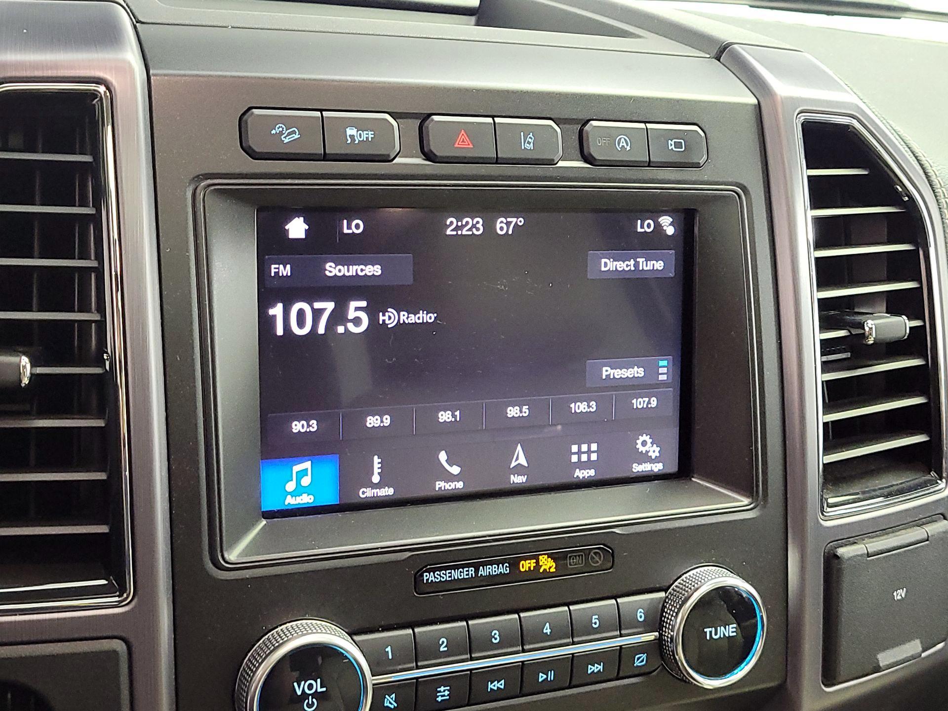 Thumbnail: 2019 Ford Expedition - 16