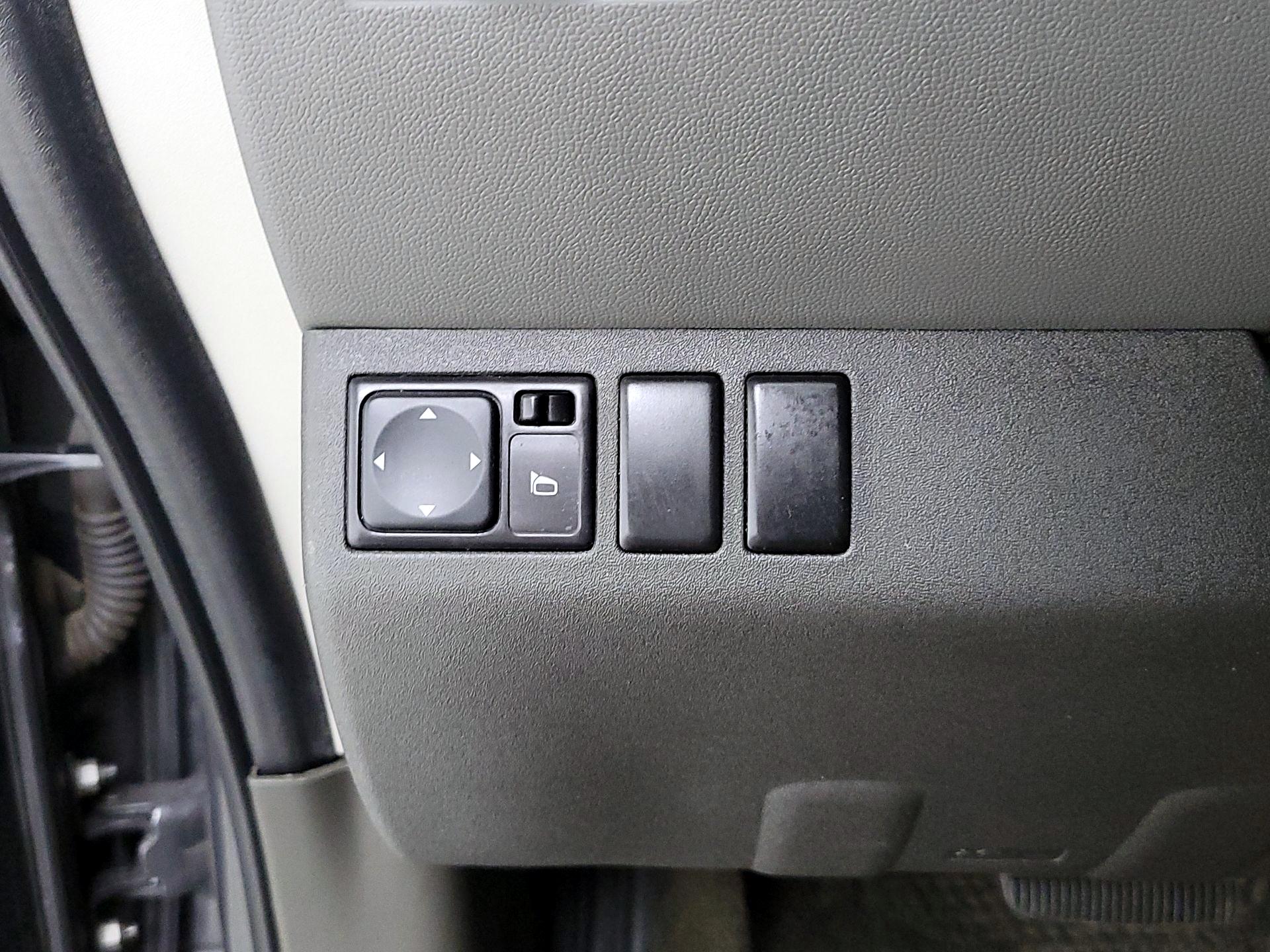Thumbnail: 2015 Nissan Xterra - 13