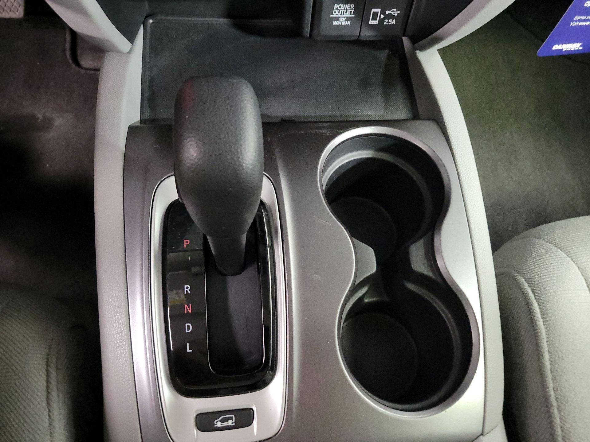 Thumbnail: 2019 Honda Pilot - 17
