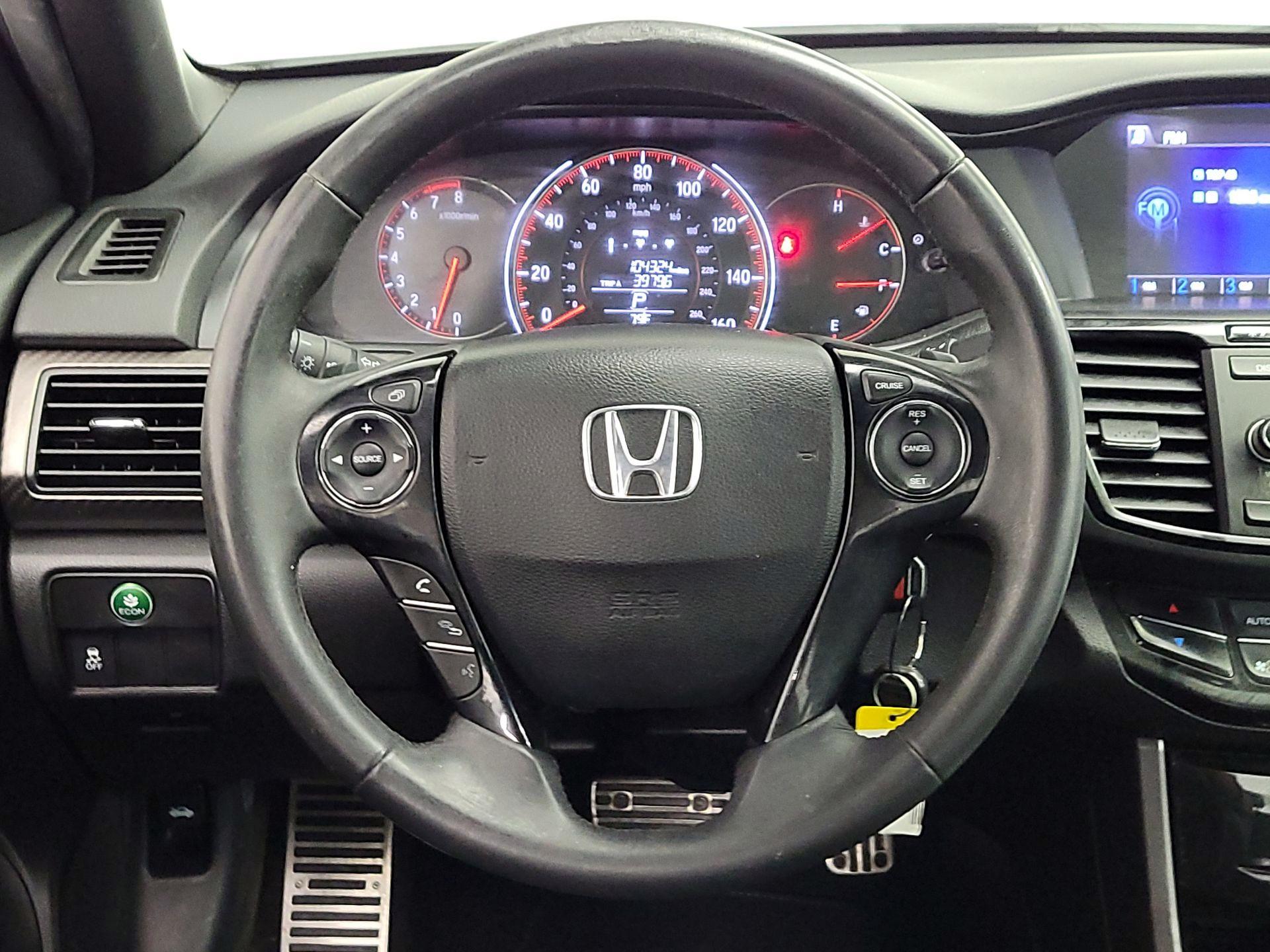 Thumbnail: 2016 Honda Accord - 10