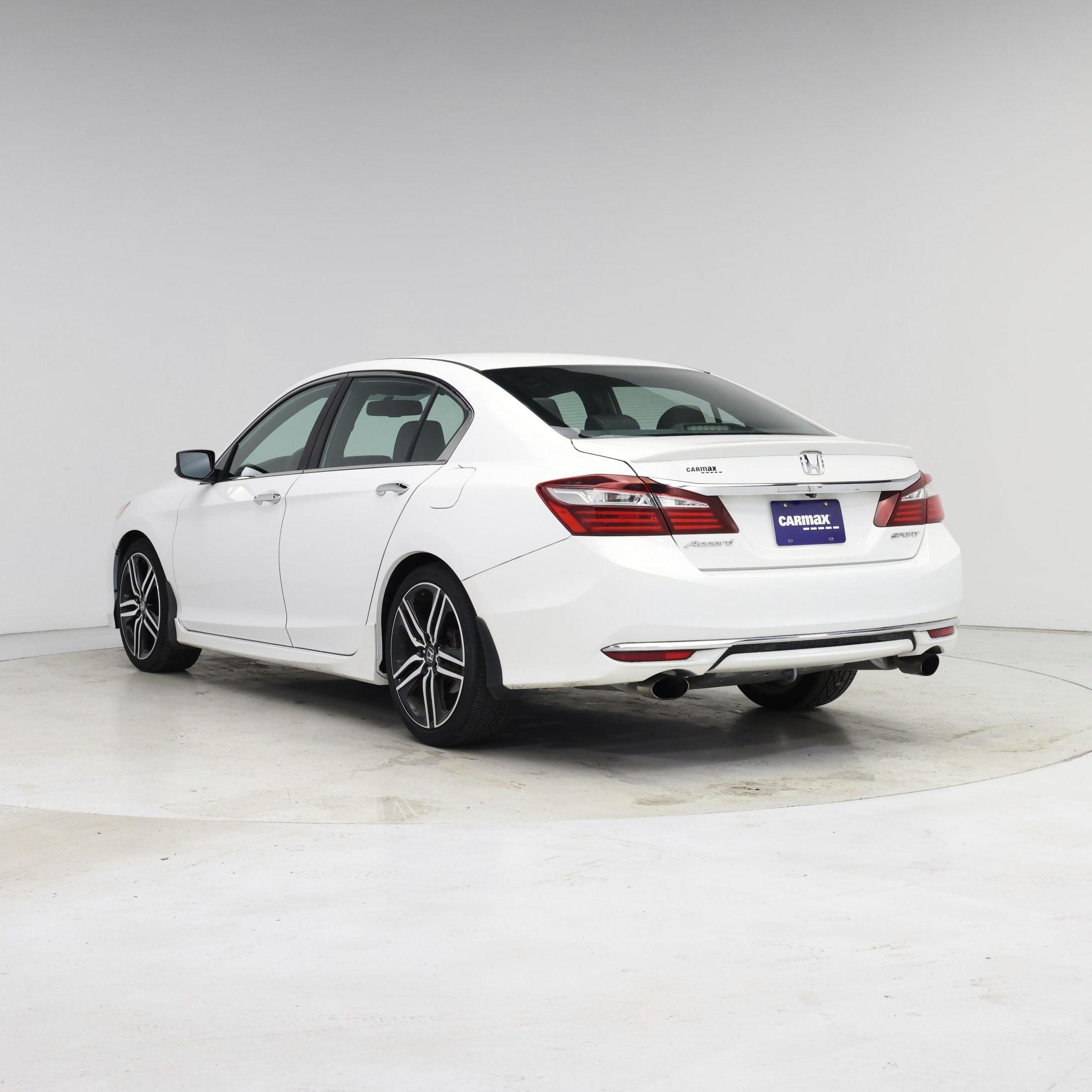 Thumbnail: 2016 Honda Accord - 2