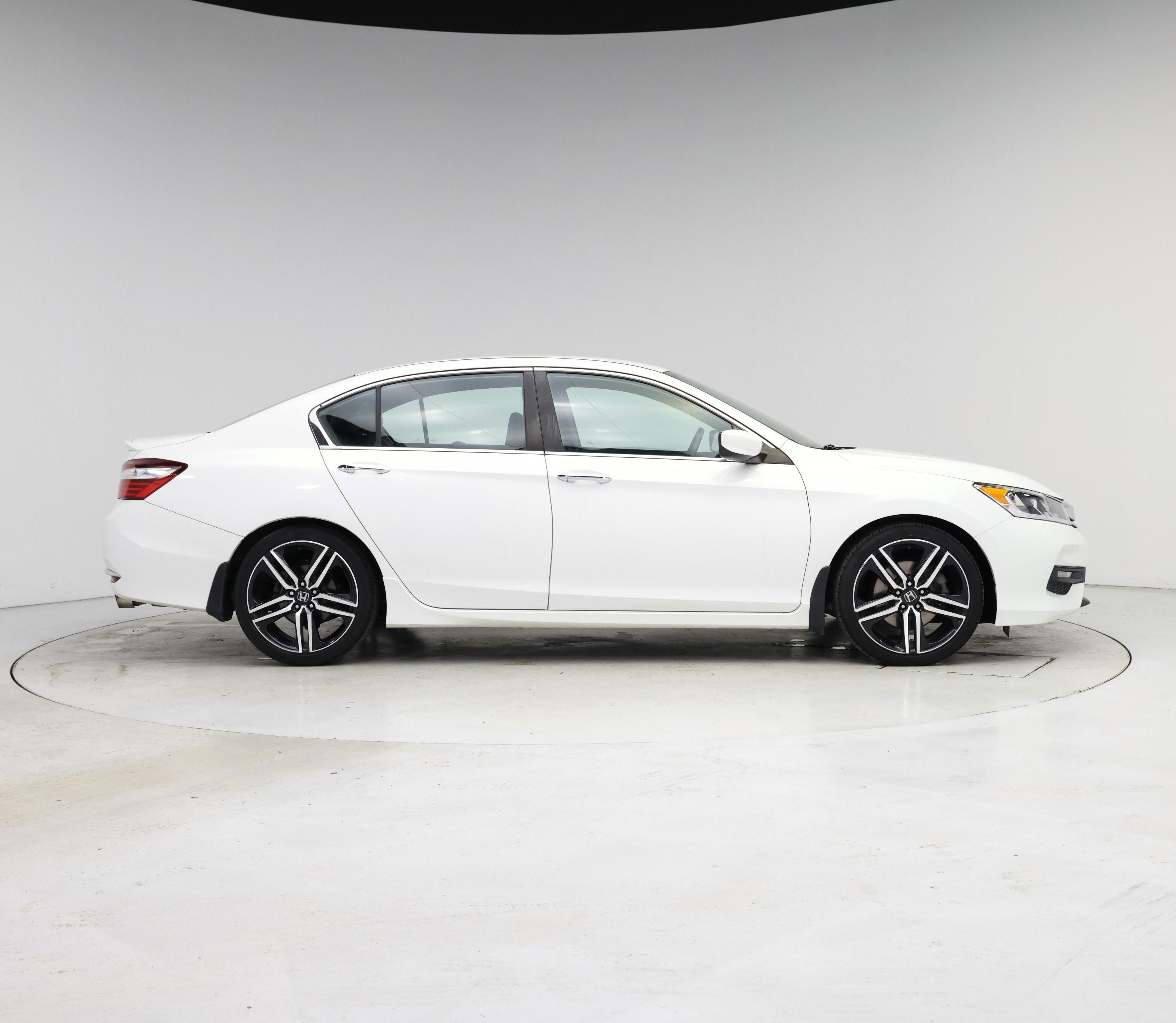 Thumbnail: 2016 Honda Accord - 7