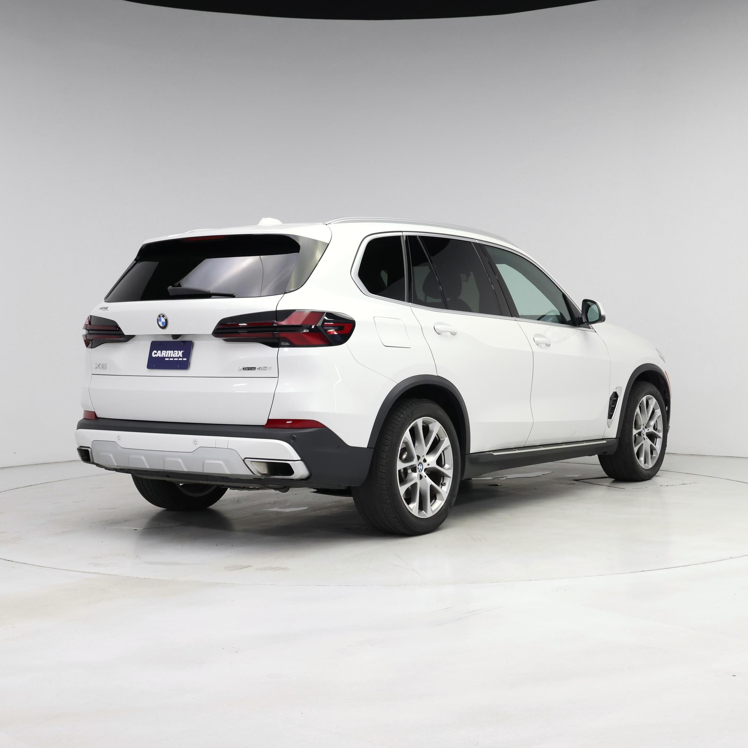 Thumbnail: 2024 BMW X5 - 8
