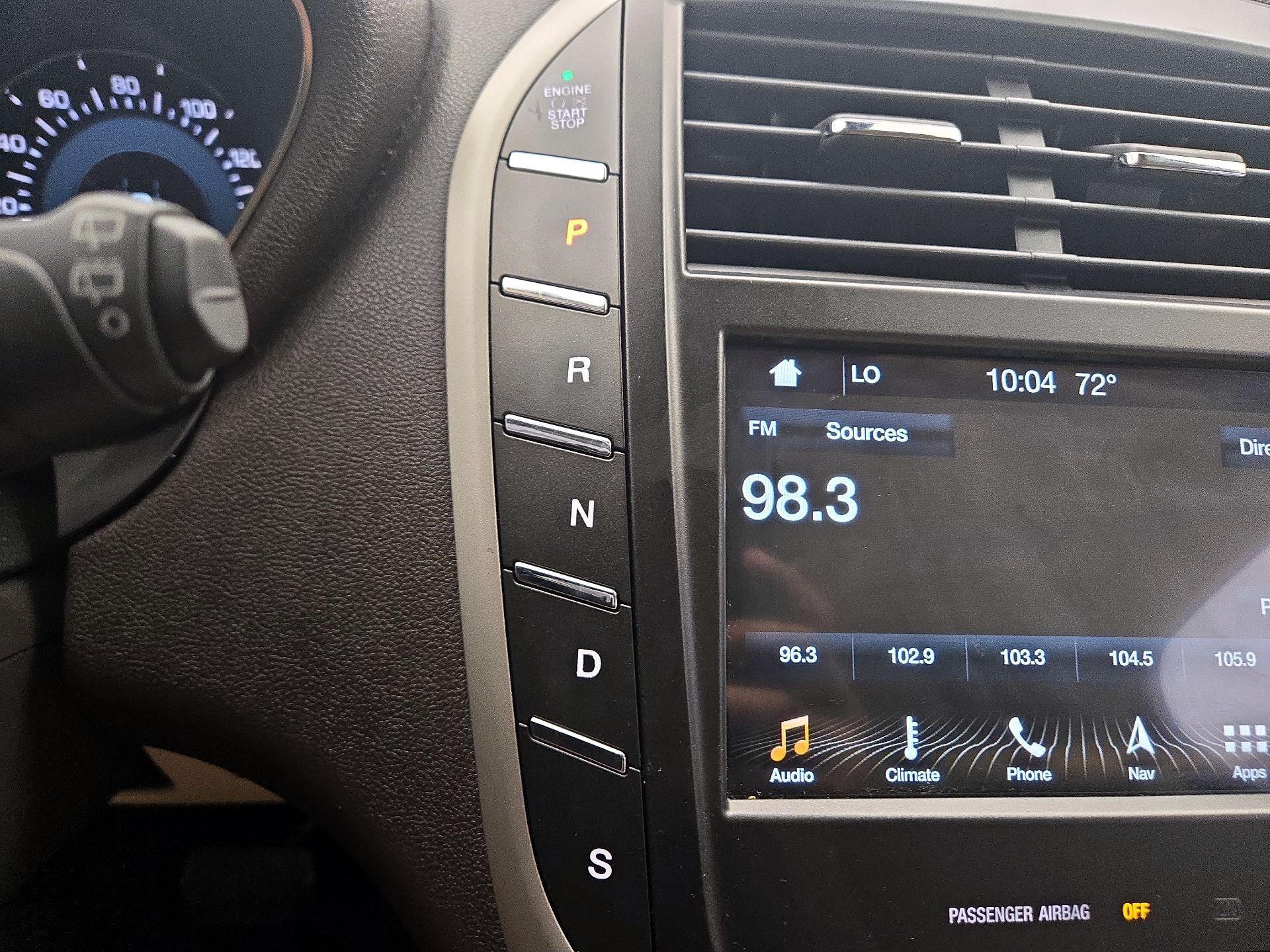 Thumbnail: 2016 Lincoln MKC - 18