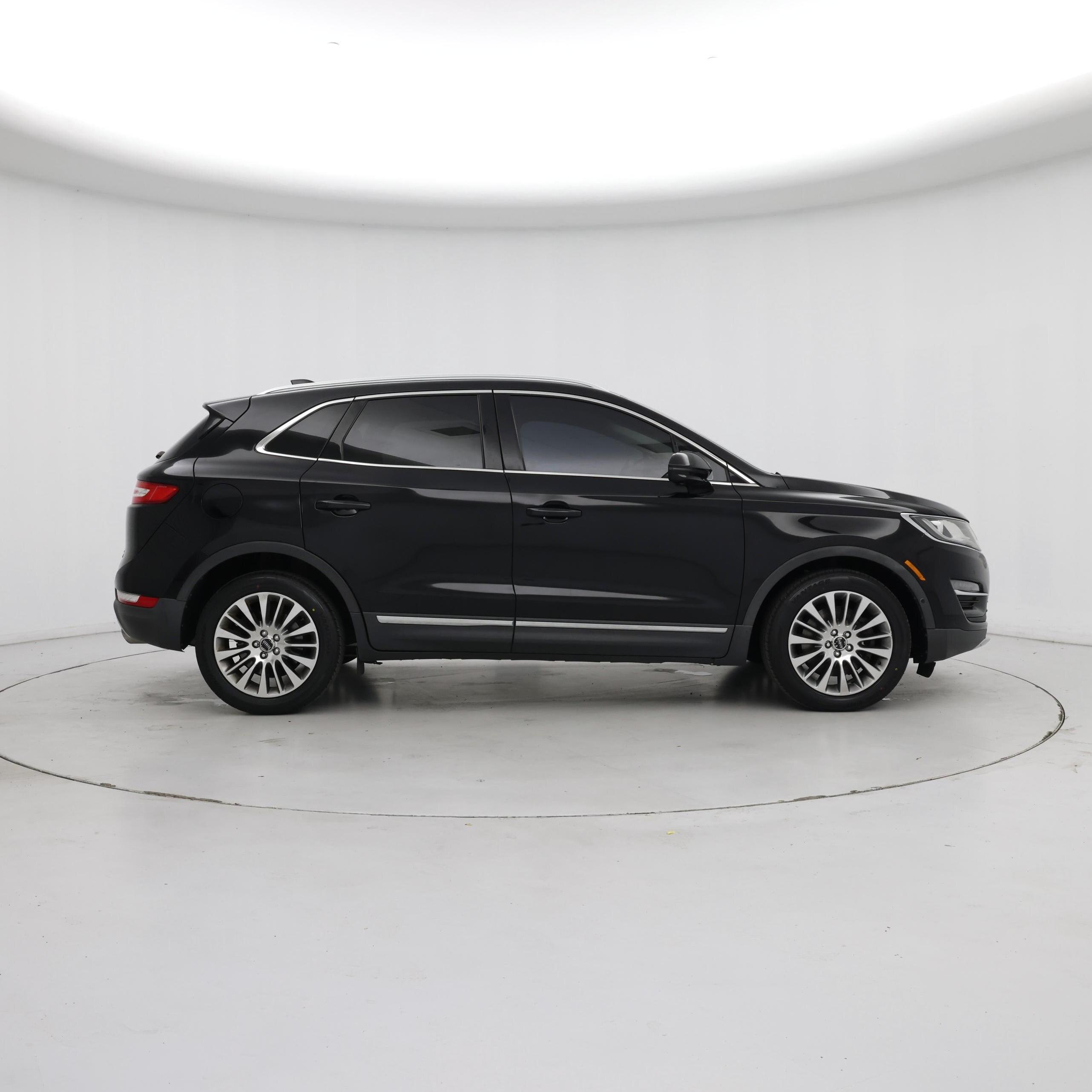 Thumbnail: 2016 Lincoln MKC - 7
