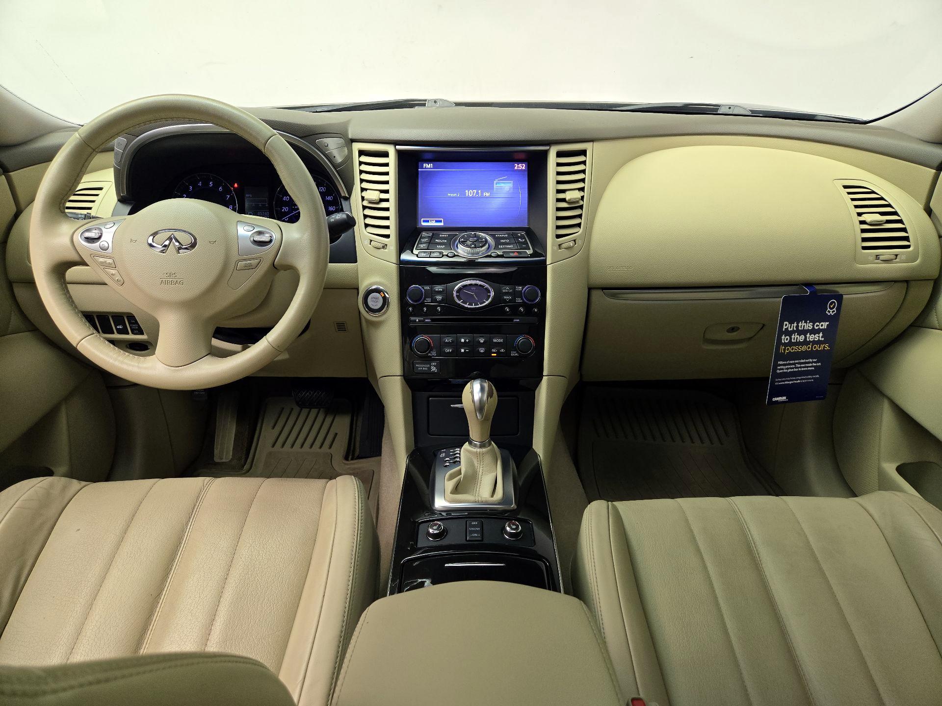 Thumbnail: 2014 INFINITI QX70 - 9