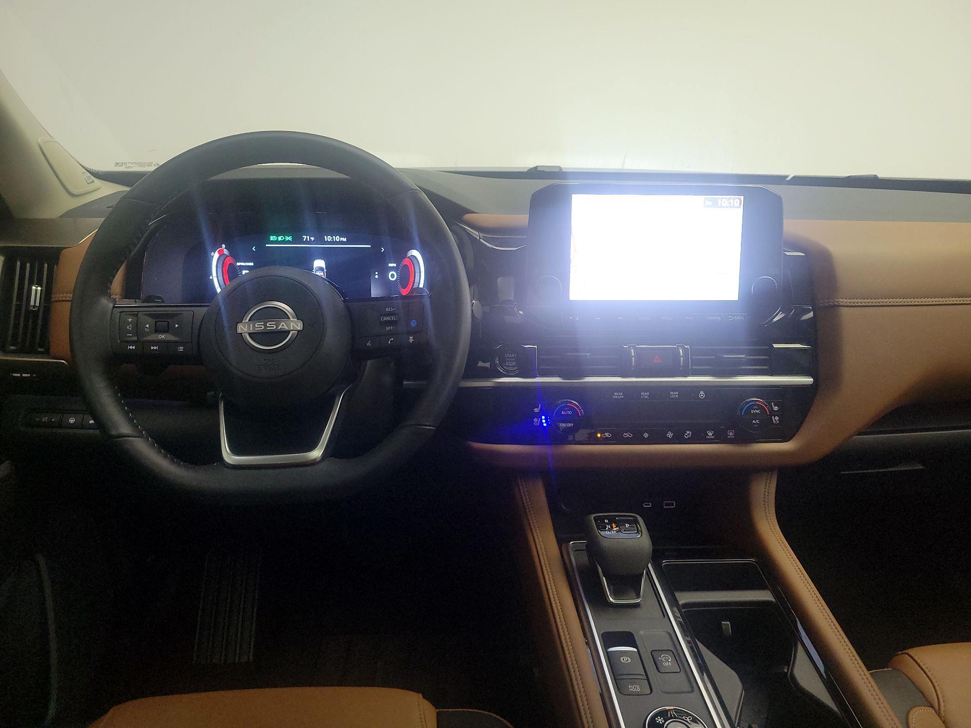 Thumbnail: 2025 Nissan Pathfinder - 9