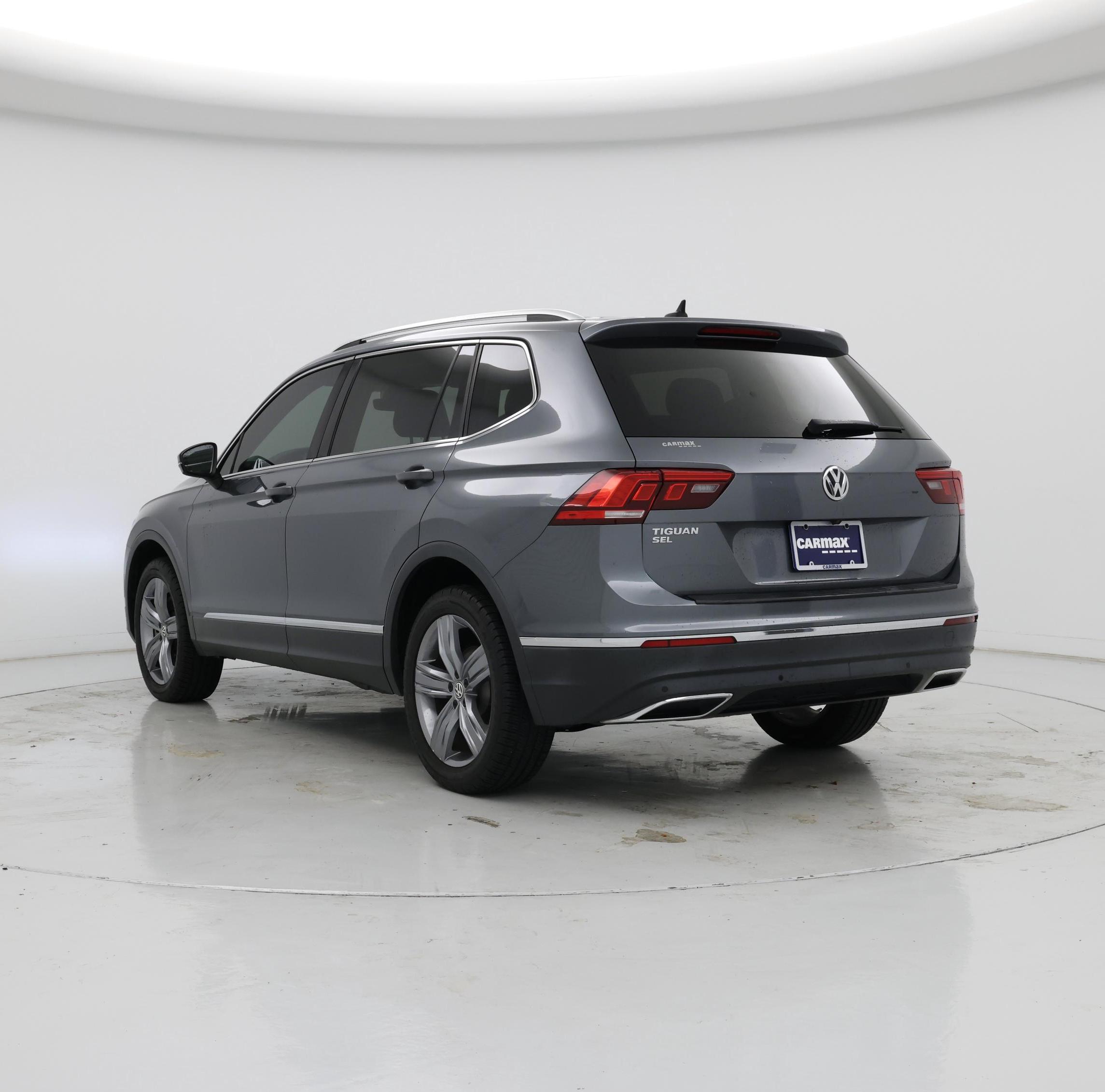 Thumbnail: 2020 Volkswagen Tiguan - 2