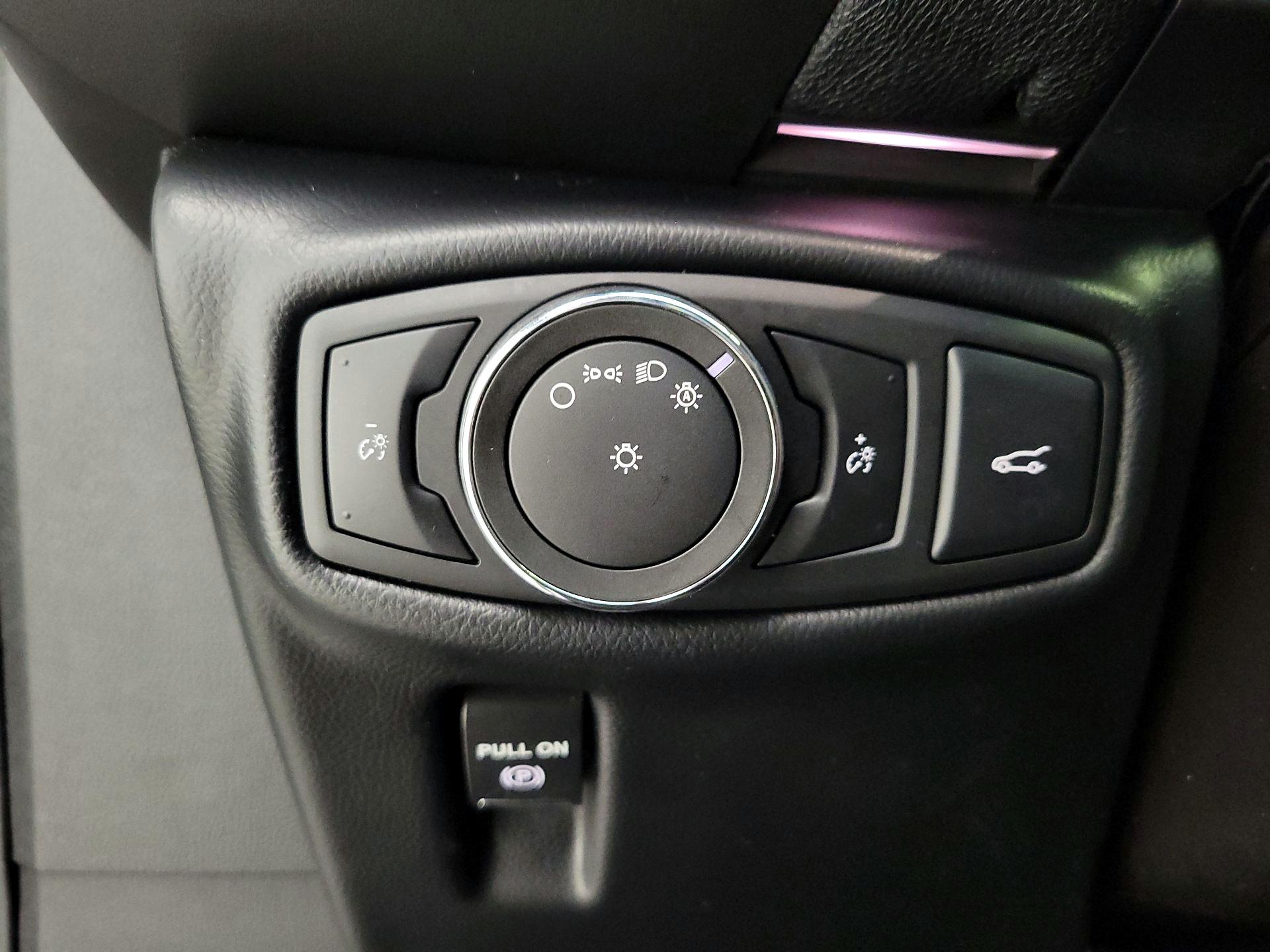 Thumbnail: 2016 Lincoln MKX - 13