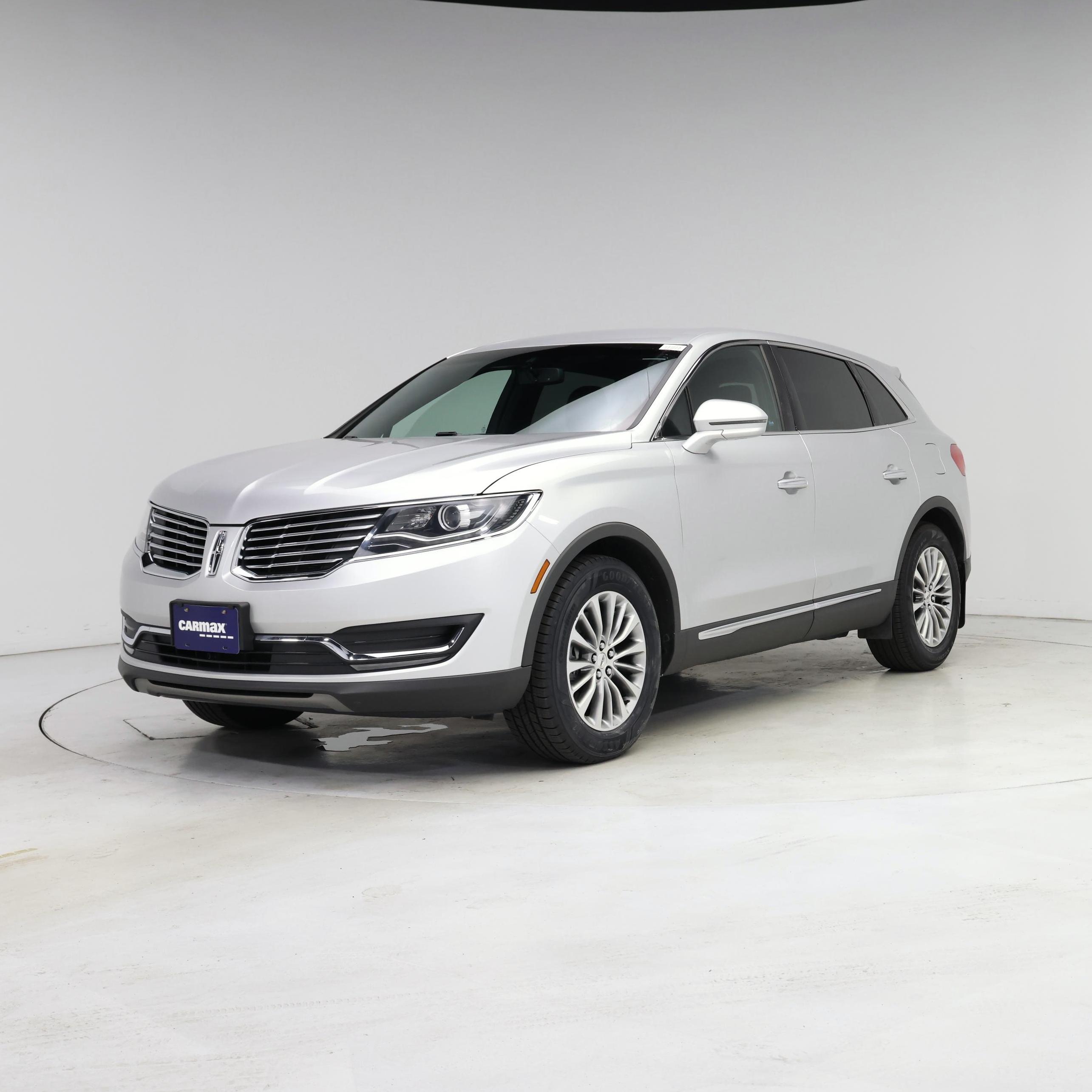 Thumbnail: 2016 Lincoln MKX - 4