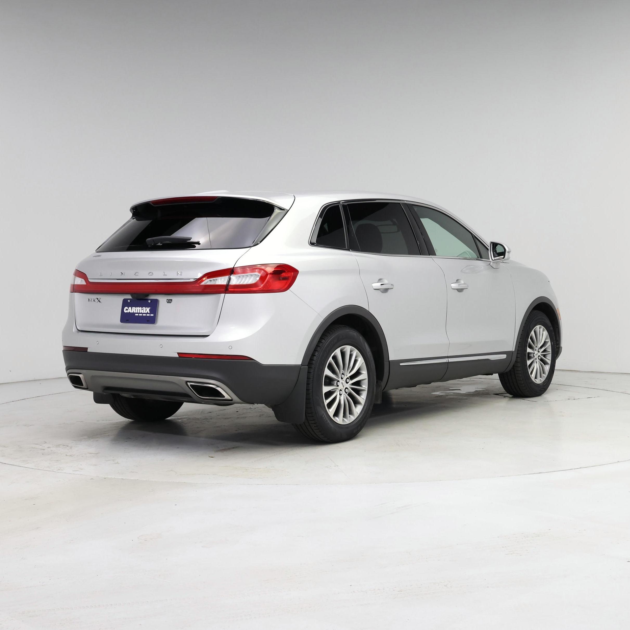 Thumbnail: 2016 Lincoln MKX - 8