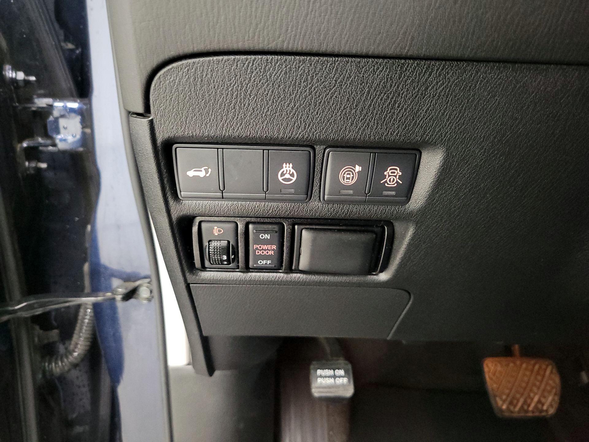 Thumbnail: 2019 Nissan Armada - 13