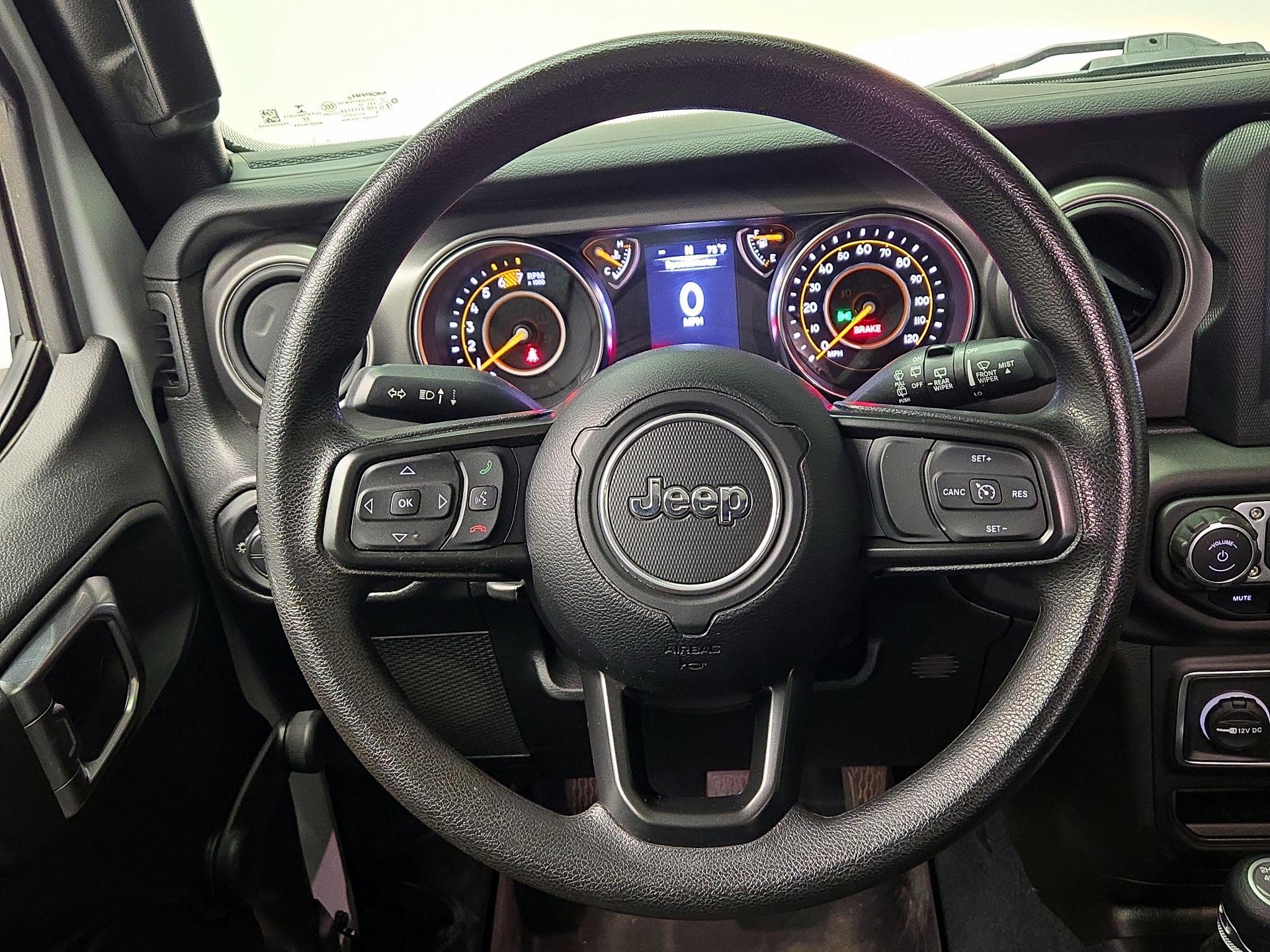 Thumbnail: 2023 Jeep Wrangler - 10
