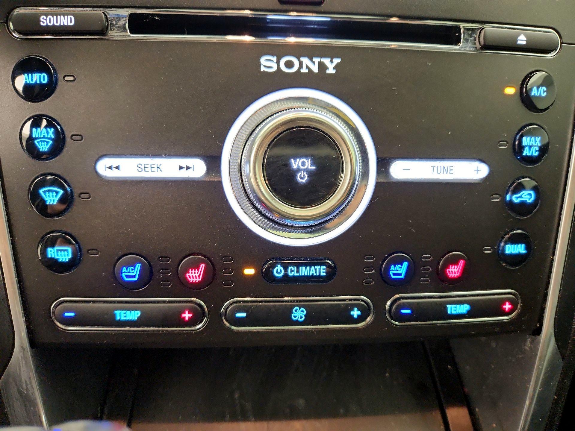 Thumbnail: 2017 Ford Explorer - 16