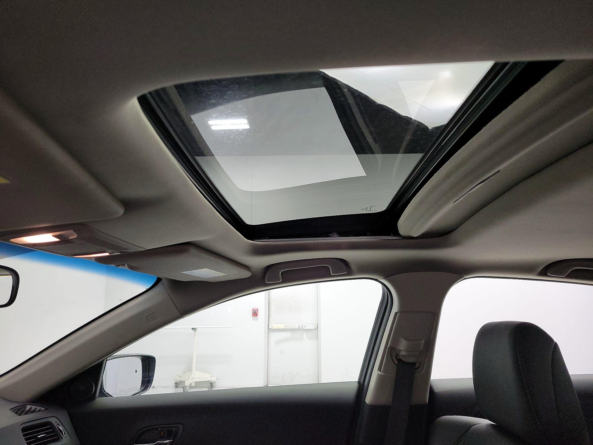 Thumbnail: 2015 Acura ILX - 18