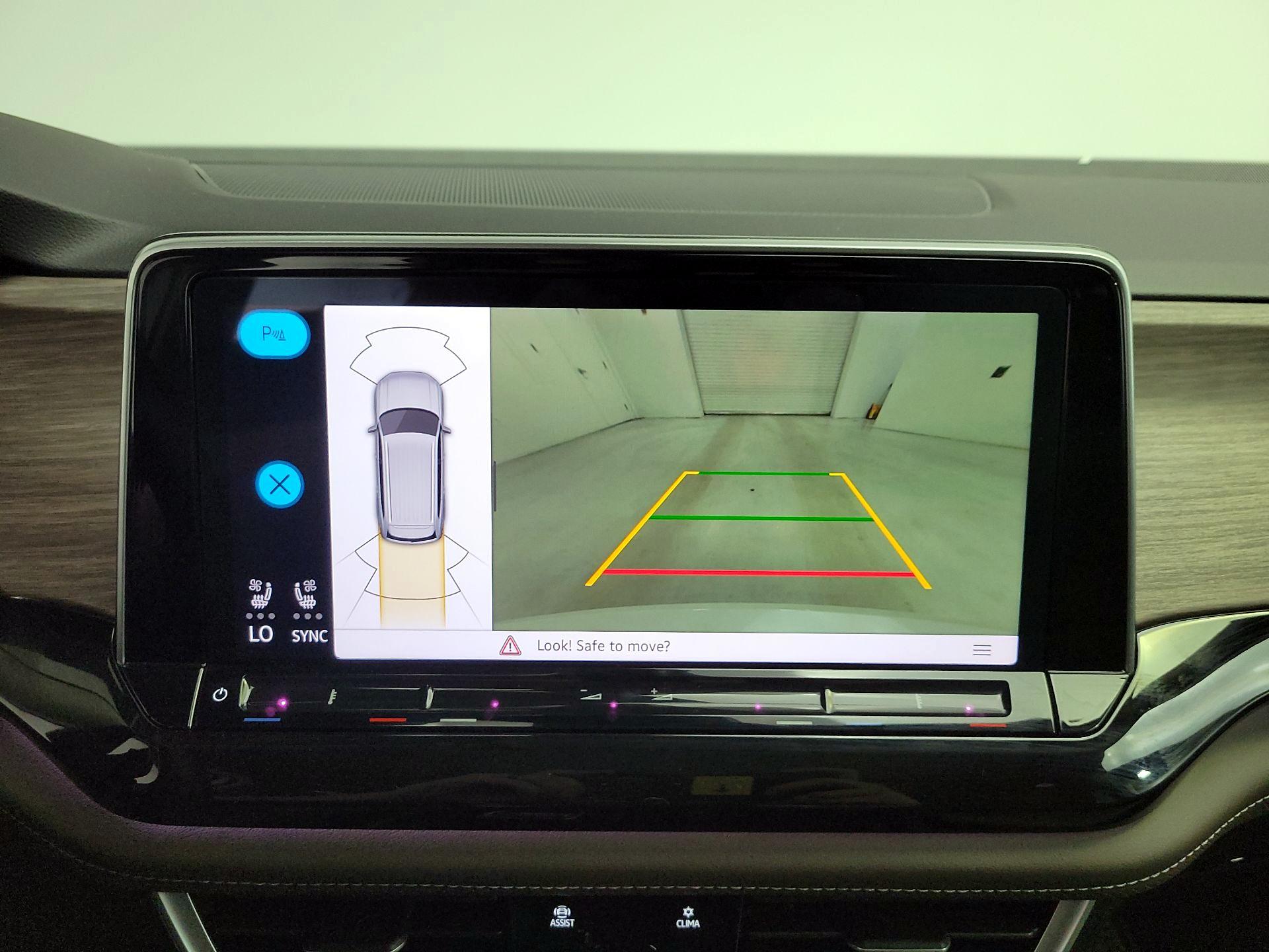 Thumbnail: 2025 Volkswagen Atlas - 15