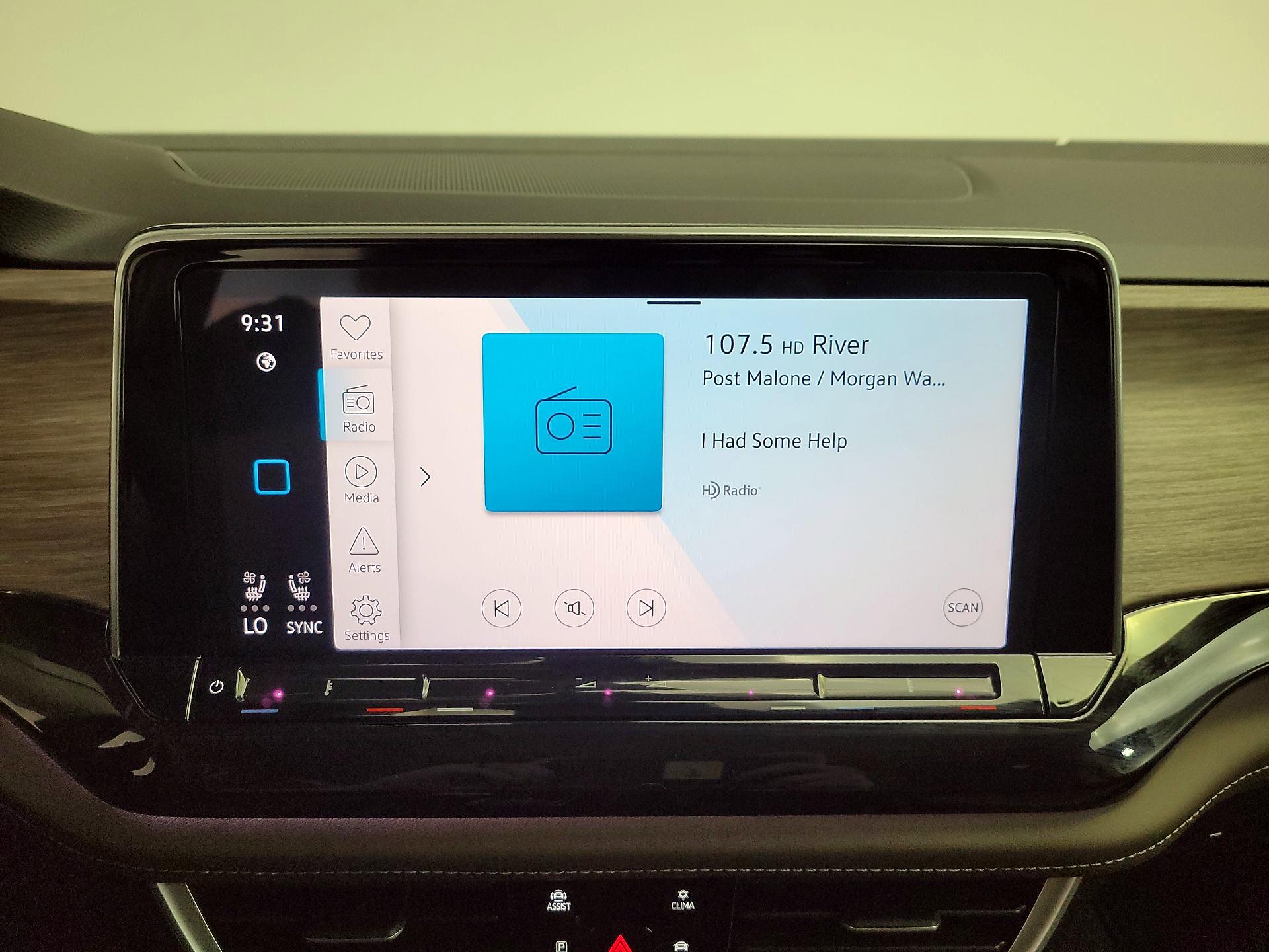 Thumbnail: 2025 Volkswagen Atlas - 16