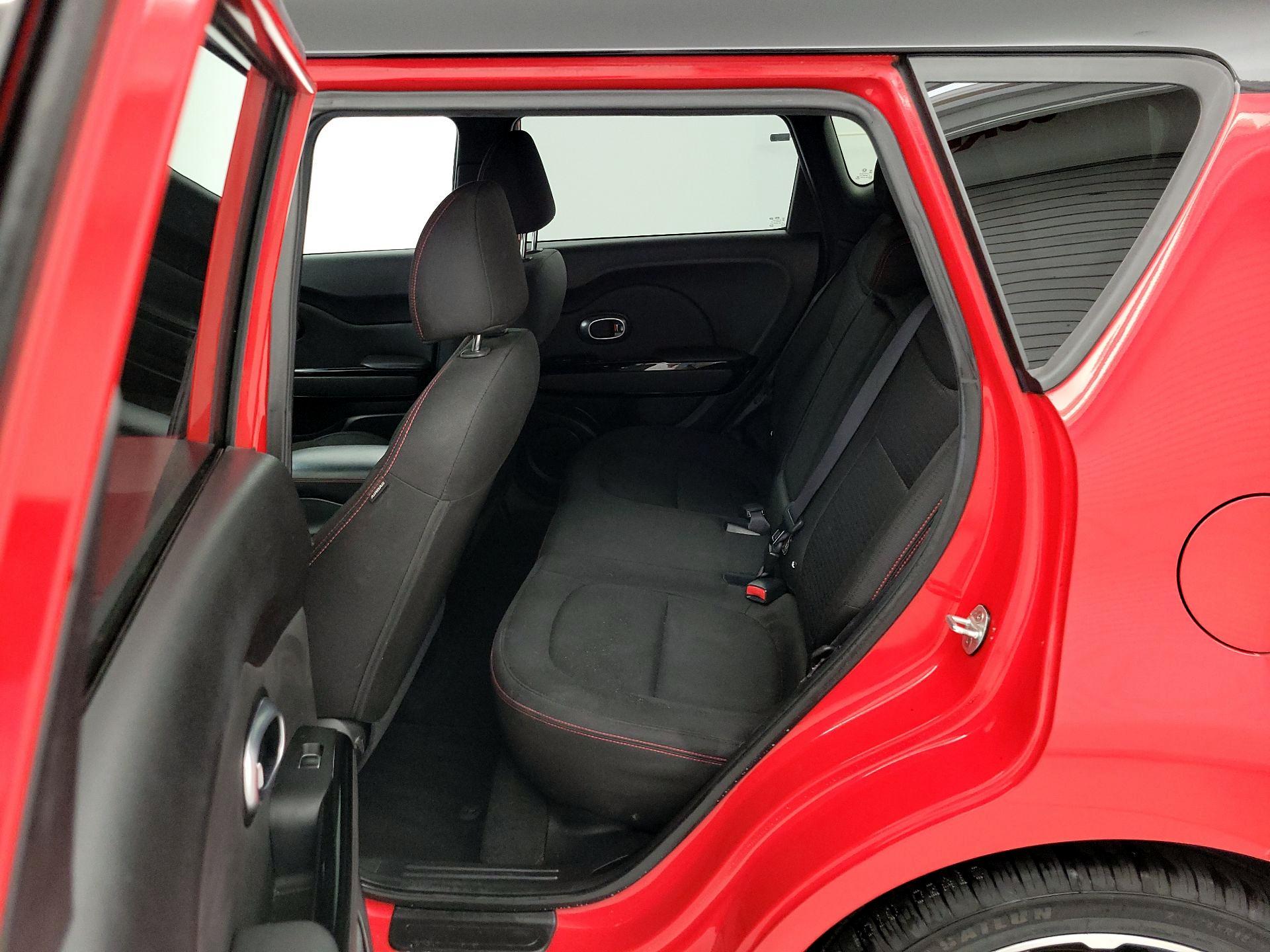 Thumbnail: 2019 Kia Soul - 20