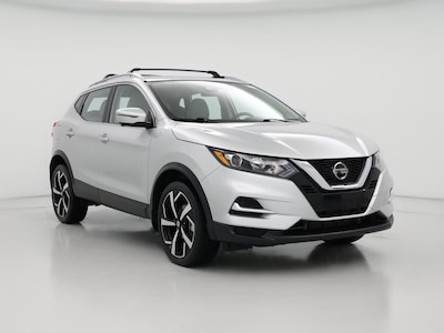 Silver 2022 Nissan Rogue Sport SL